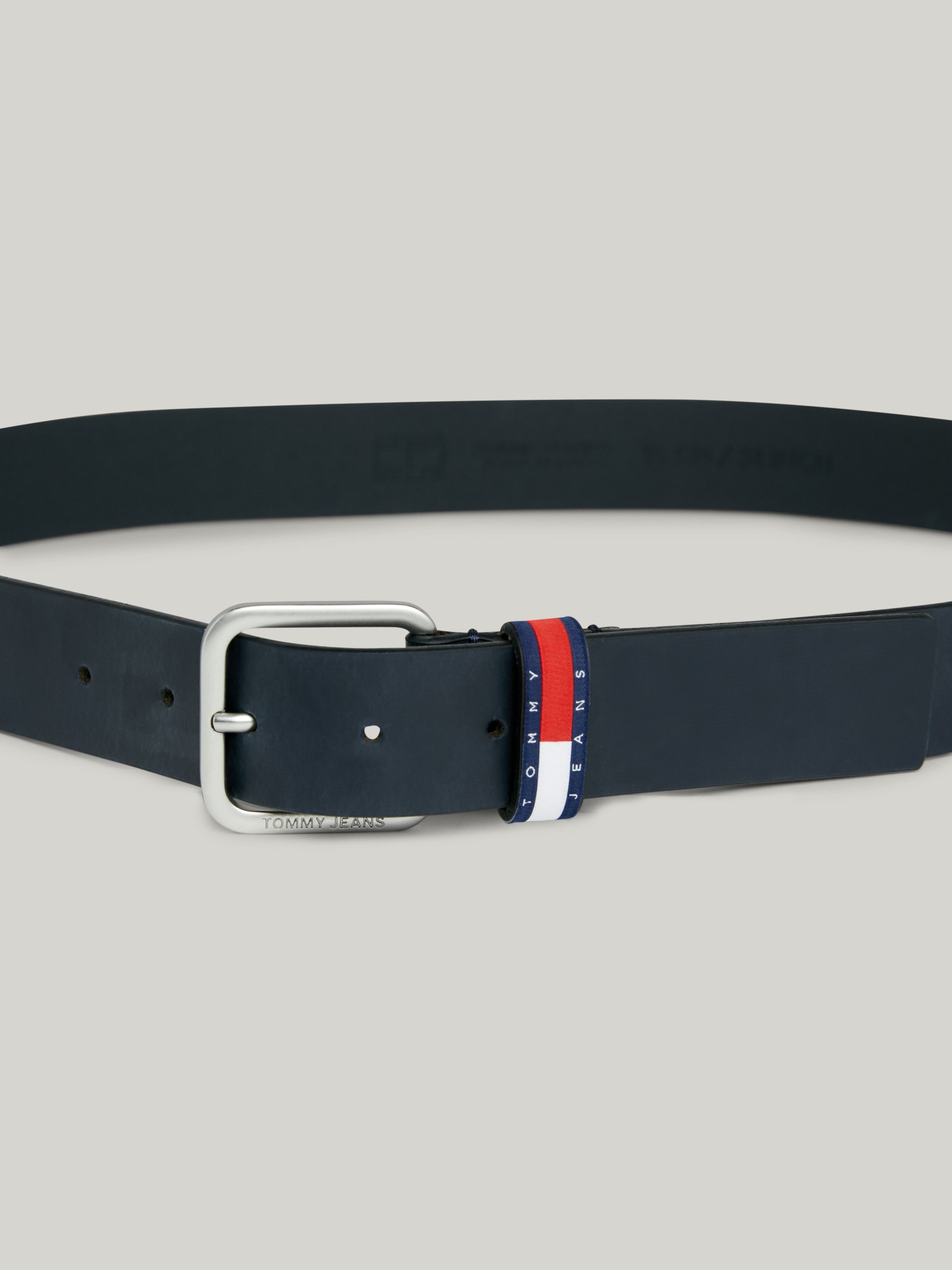 TOMMY JEANS Leren riem TJM RYAN 3.5 Lus met -badge