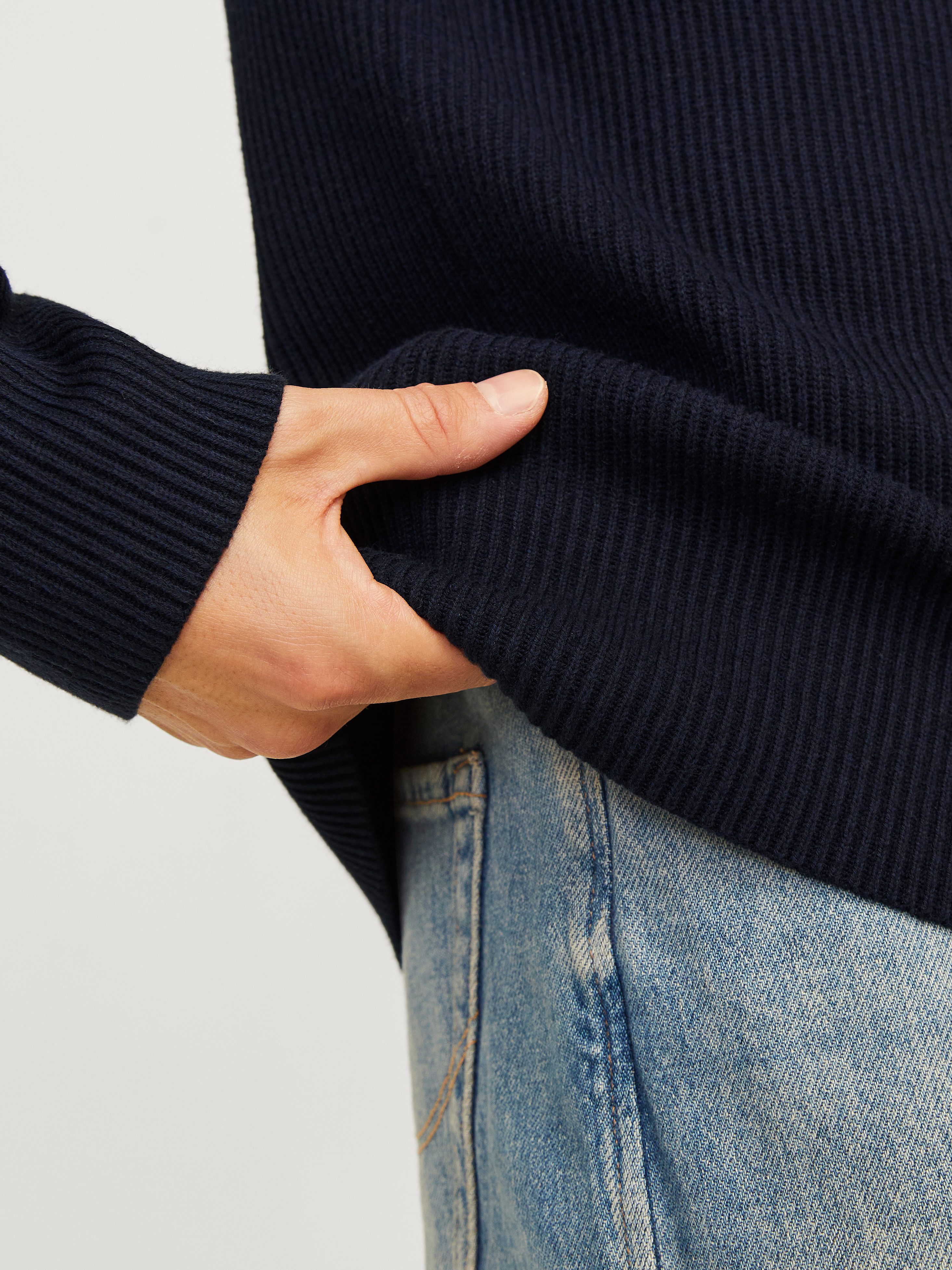 Jack & Jones Trui met ronde hals JJEPERFECT – Trui met onderhoudsvriendelijke kwaliteit structure fit