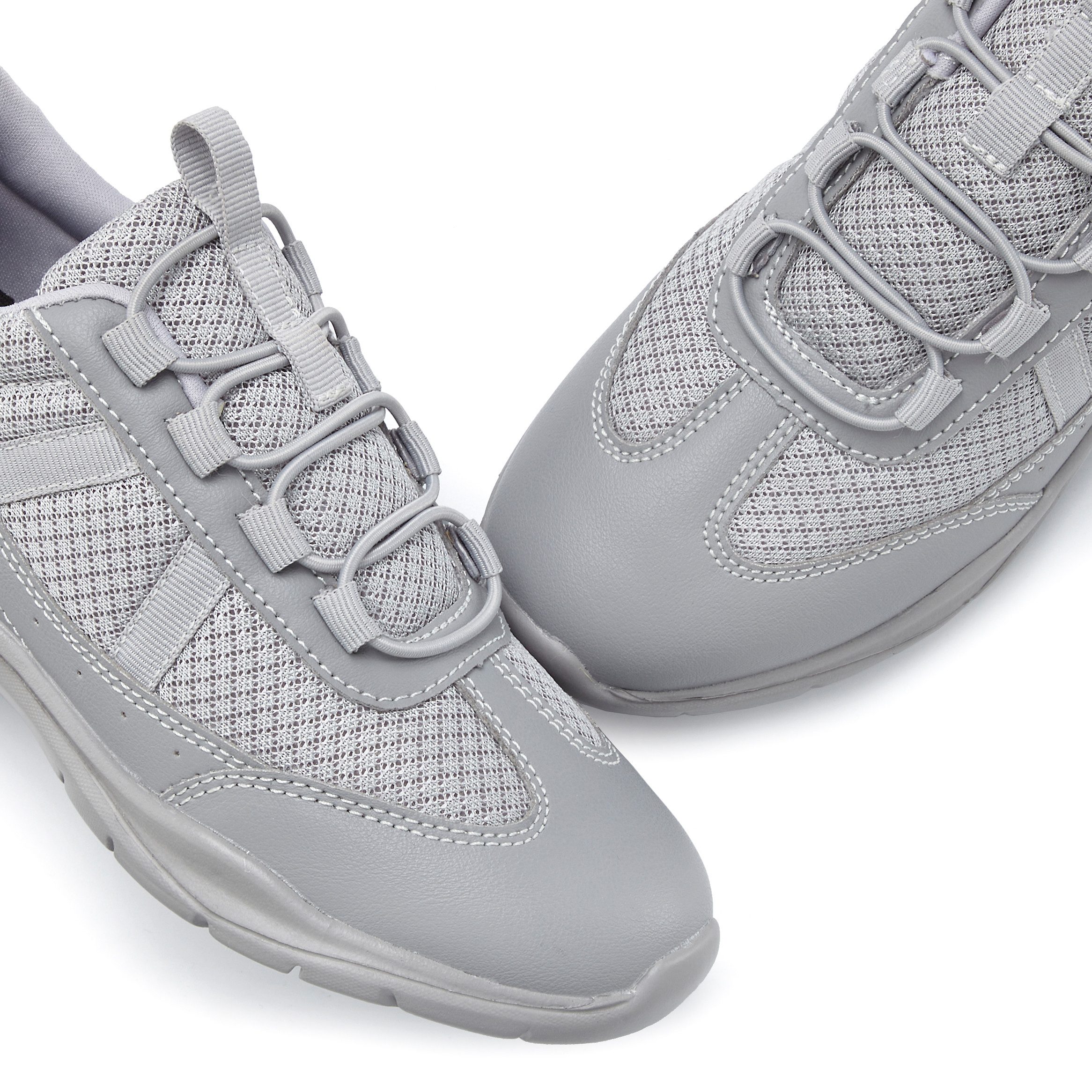 Lascana Sneakers Vrijetijdsschoen, lage schoen, Slip-On vrijetijdsschoen, lage schoen met elastische veters VEGAN