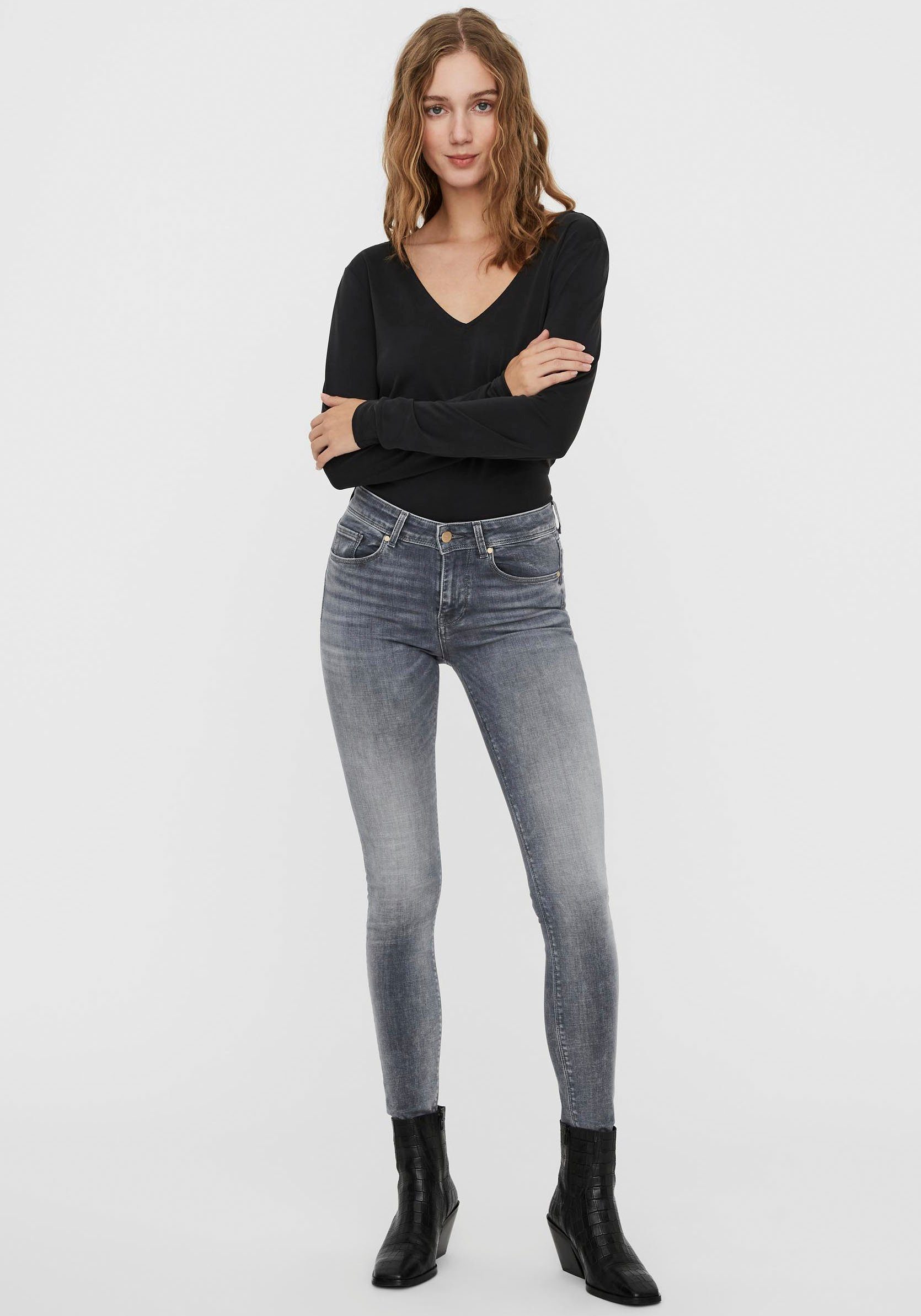 Vero Moda Skinny fit jeans VMLUX MR SLIM JEANS