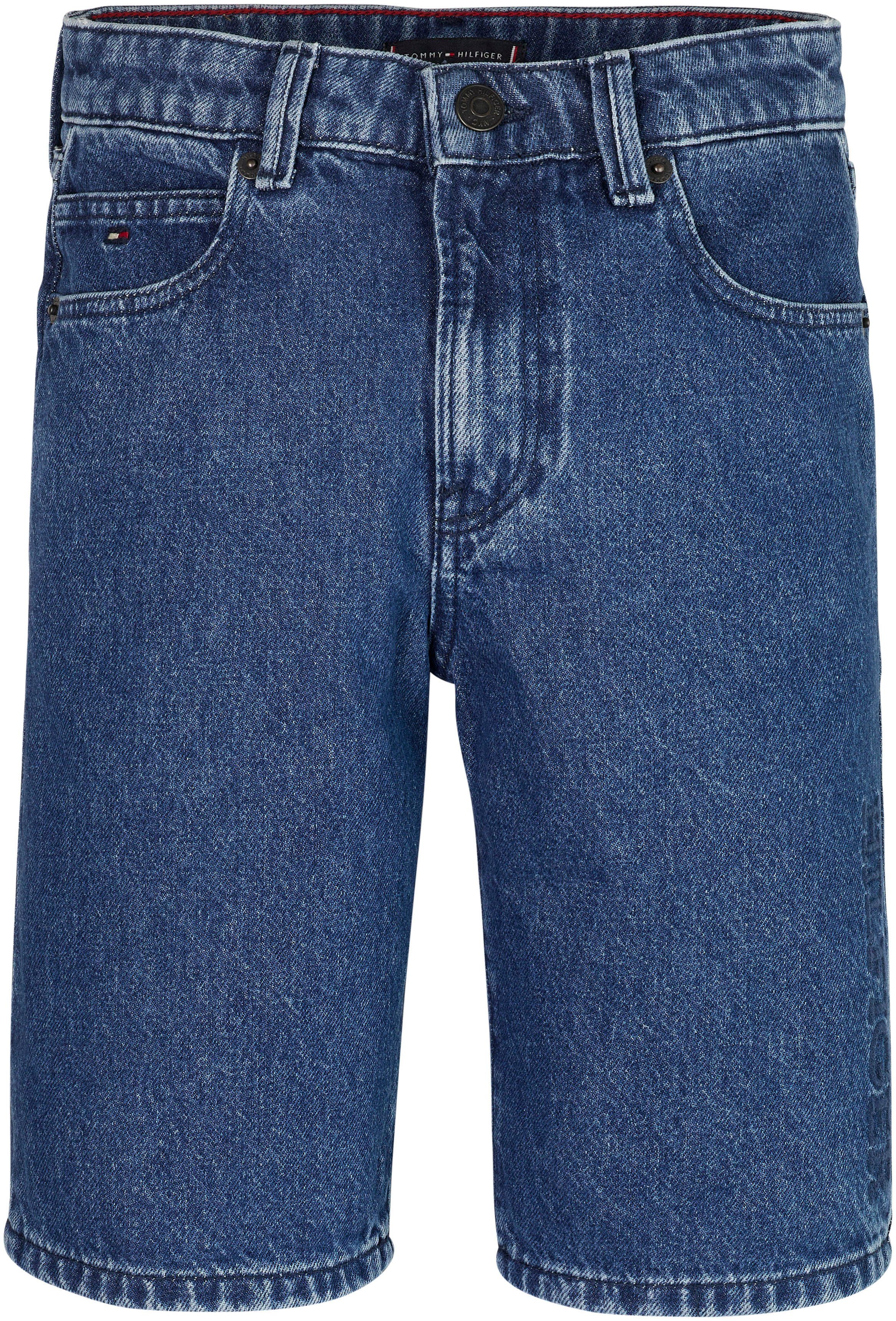 Tommy Hilfiger Short MODERN STRAIGHT DENIM SHORTS met tommy hilfiger merkdetails