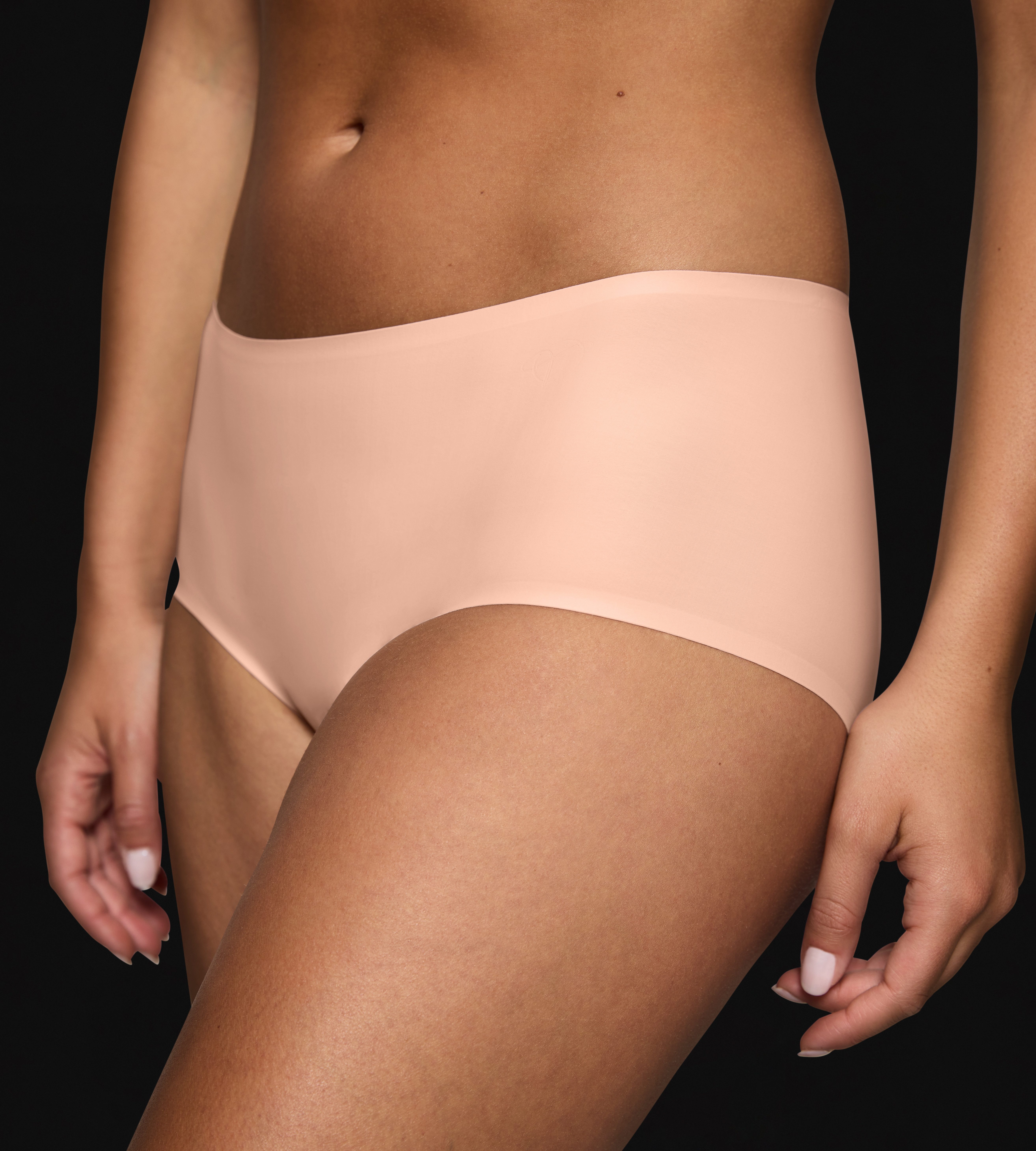 Triumph Slip Body Make-Up Illusion Shorty EX