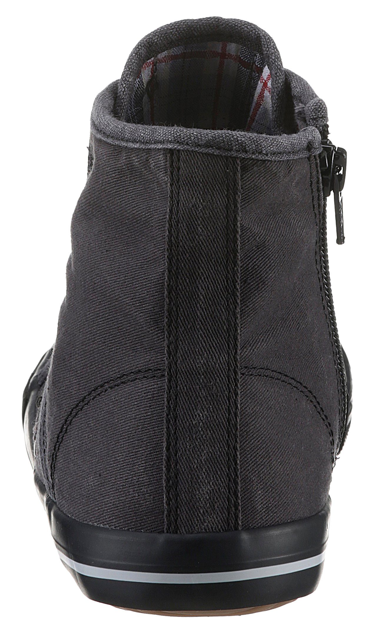 Mustang Shoes Sneakers high top-sneaker, veterschoen met label in de loopzool