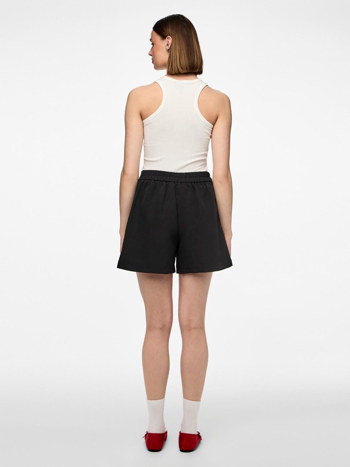 pieces Short PCBOZZY HW SHORTS NOOS BC