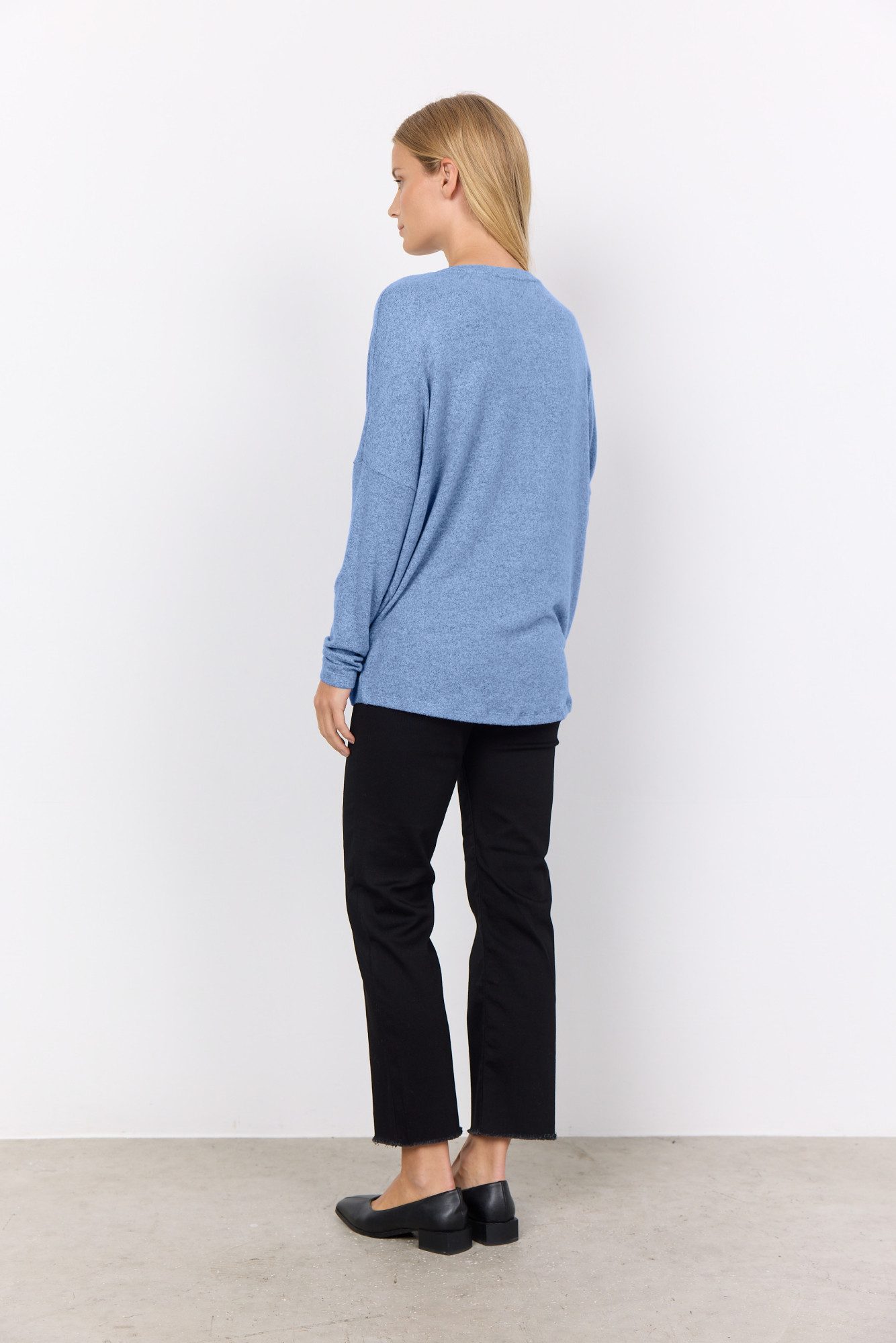soyaconcept Shirt met ronde hals SC-BIARA 1 comfortabele trui, elastische viscosekwaliteit in gemêleerde uitstraling