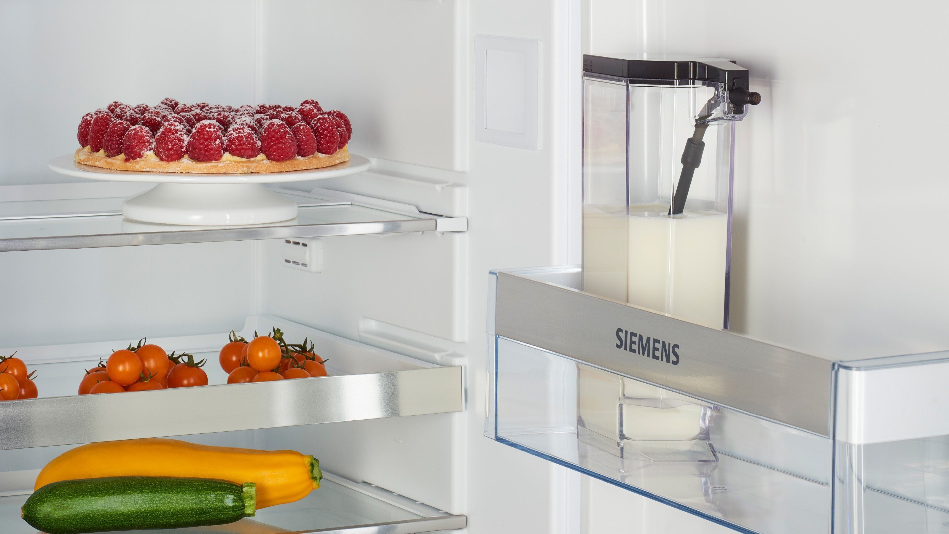 SIEMENS Volautomatisch koffiezetapparaat EQ500 integral TQ517D03, intuïtief kleurendisplay, dubbele kopjesfunctie