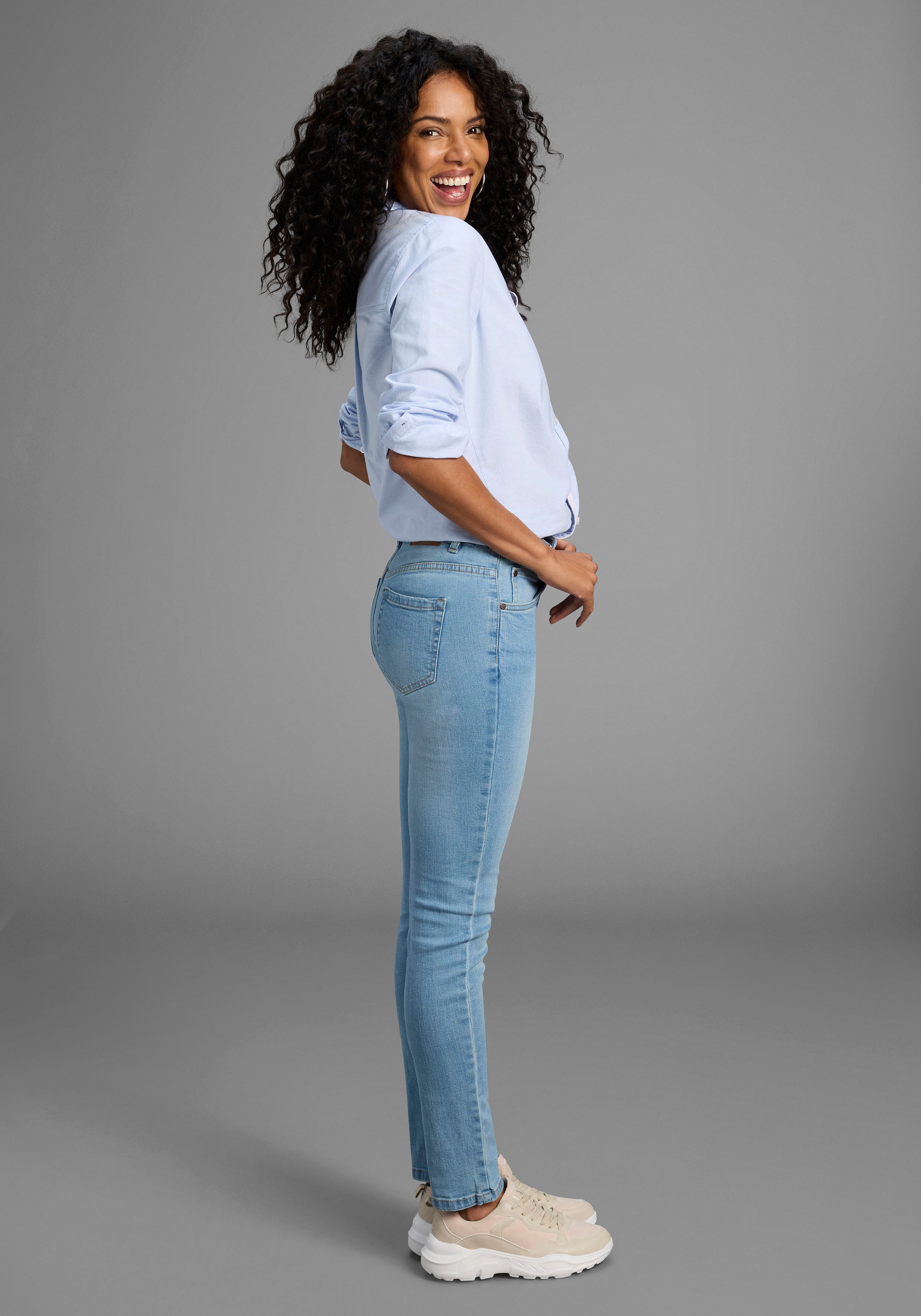 Arizona Slim fit jeans Tailleband met zij-elastiek inzet smalle pasvorm, skinny jeans, used-wassing, hoge taille