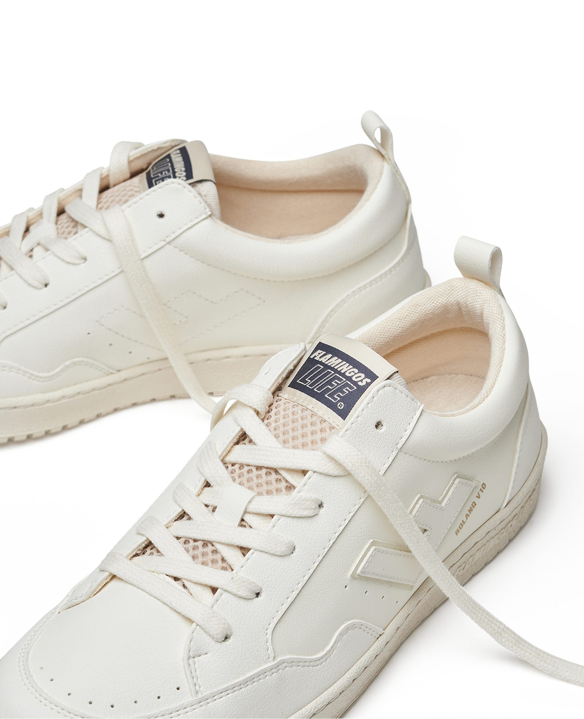 MUSTANG Sneakers ROLAND V.10 vegan sneaker, bovenmateriaal van 70% maïsresten