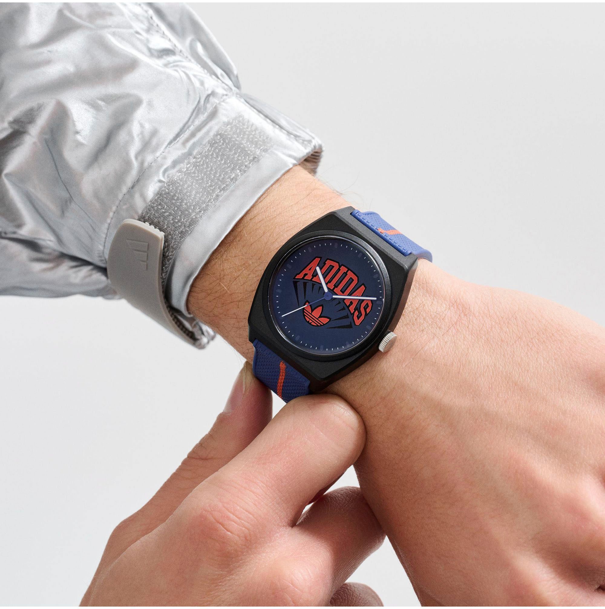 adidas Originals Kwartshorloge PROJECT TWO Polshorloge, herenhorloge, dameshorloge, harsband, waterafstotend tot 5 bar