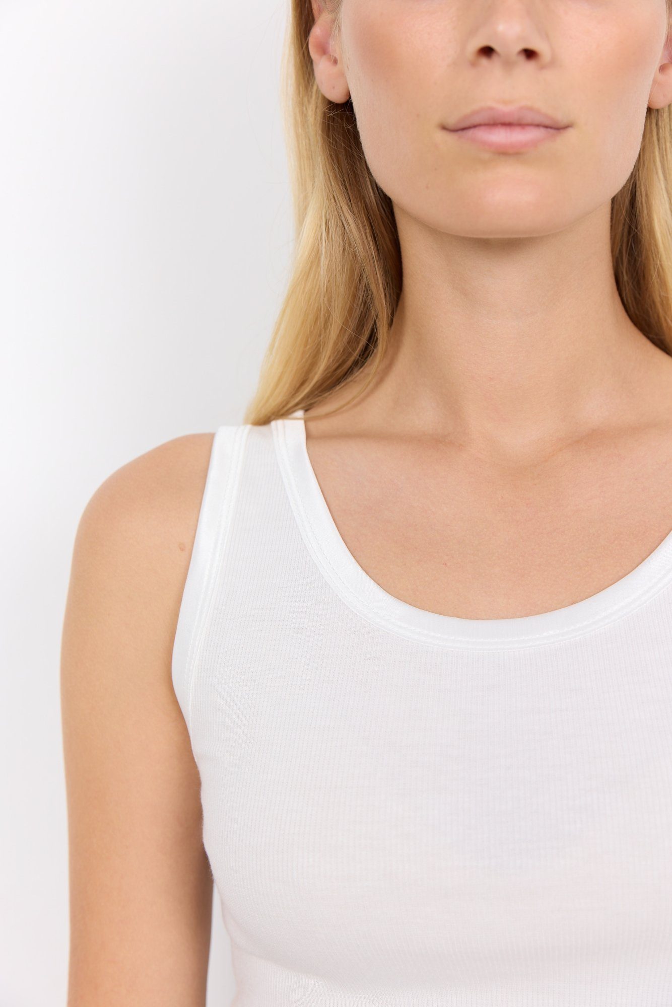 soyaconcept Tanktop SC-RYAN 1 elastisch basis-top in viscose-ribkwaliteit, super om onder te dragen