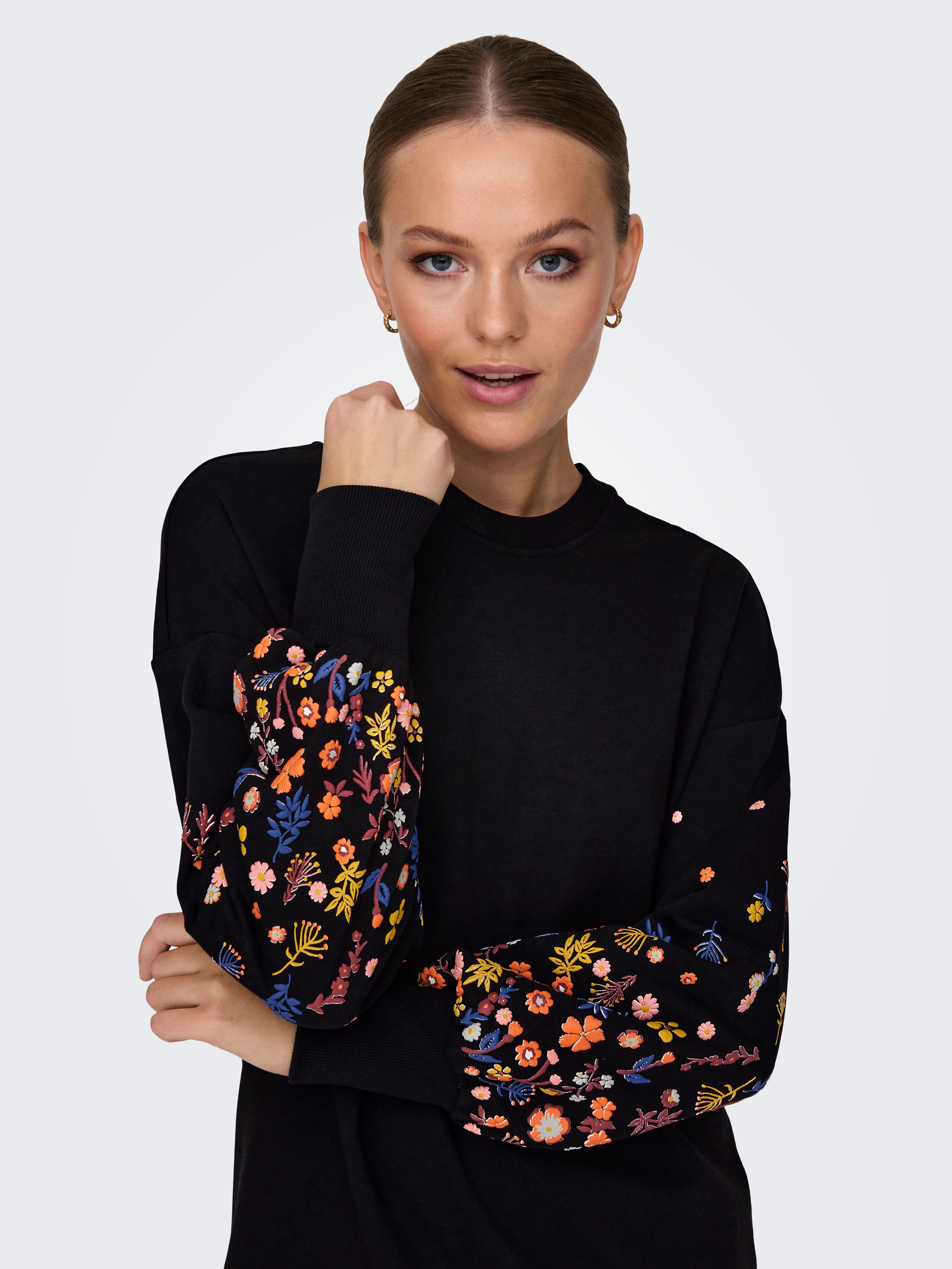 Only Sweatjurk ONLBROOKE LS SHORT DRESS FLOWER SWT NOOS