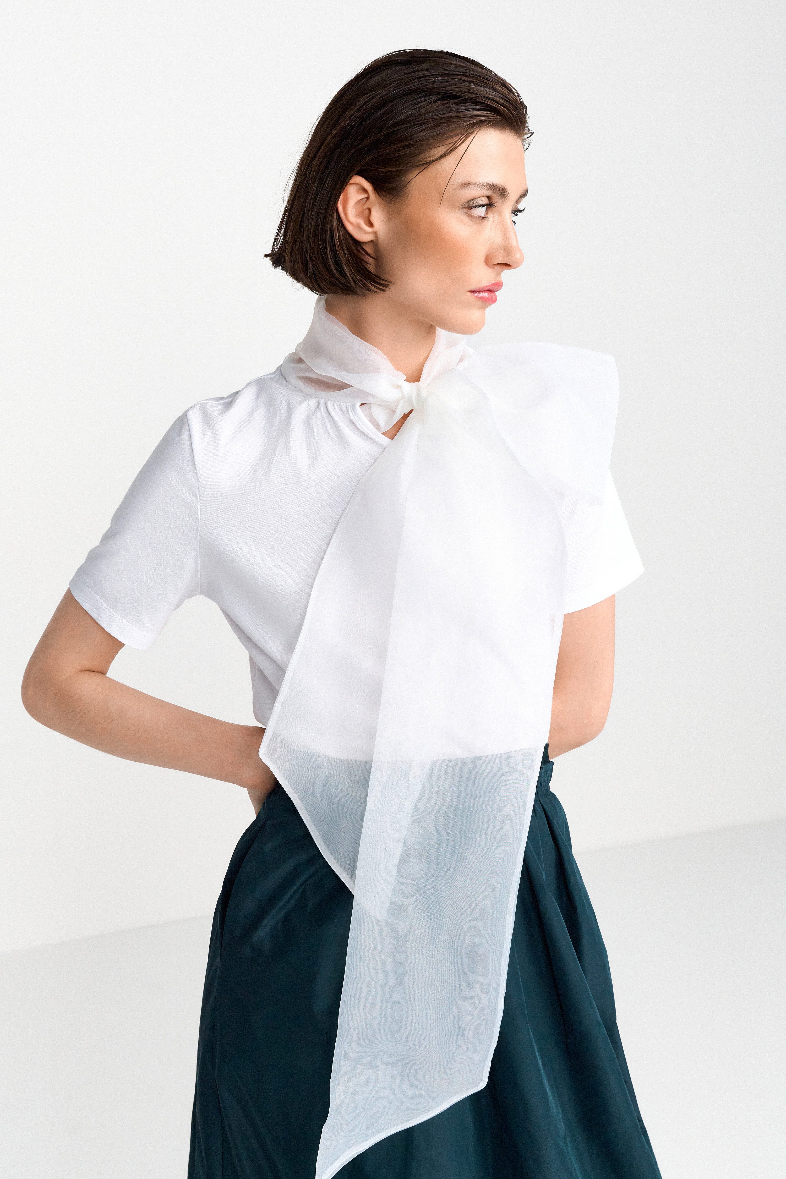 Rich & Royal Shirt met korte mouwen met opvallende strik aan de kraag dames t-shirts maat XS wit