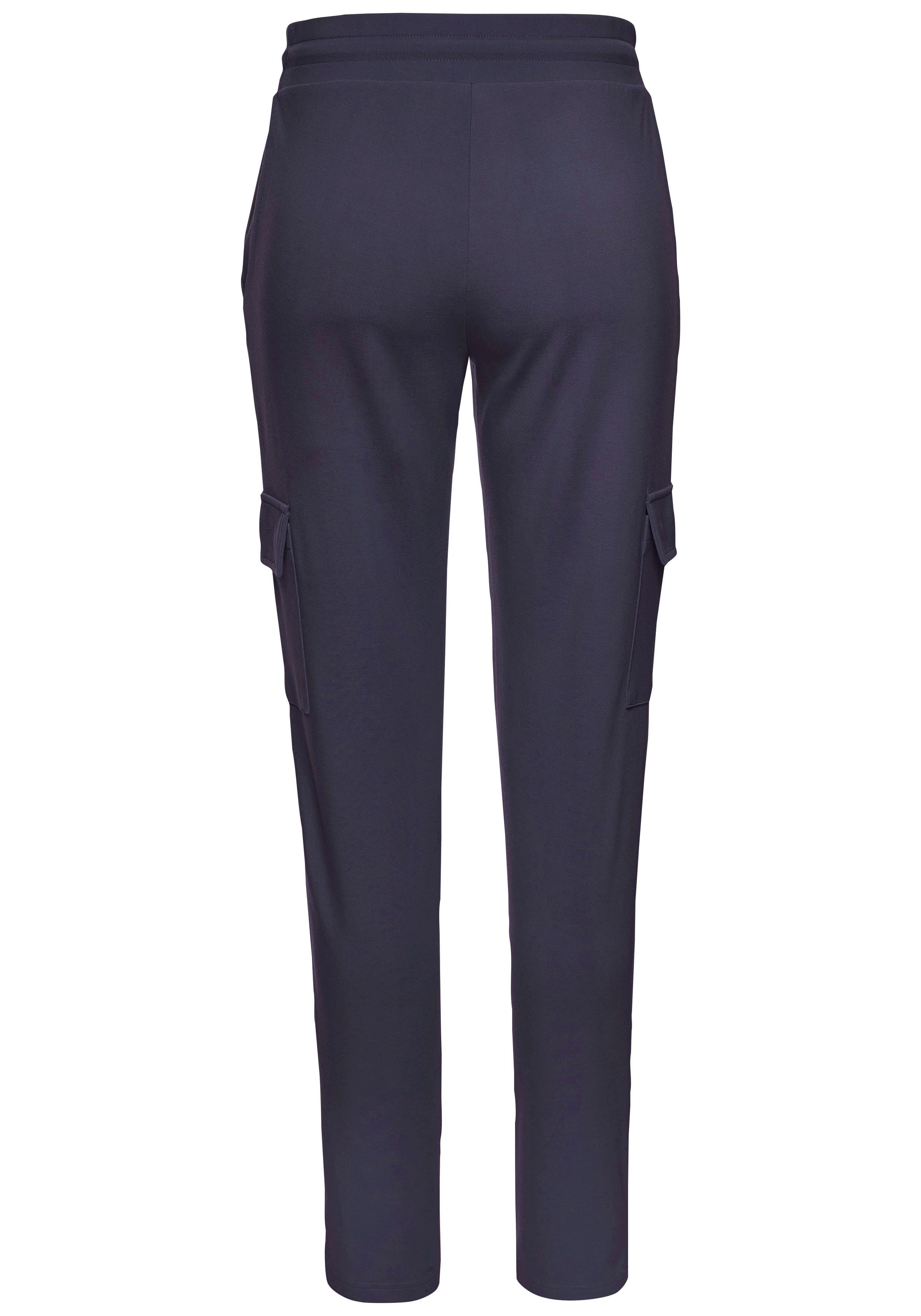 Lascana Cargobroek in zacht vloeiend materiaal loungewear