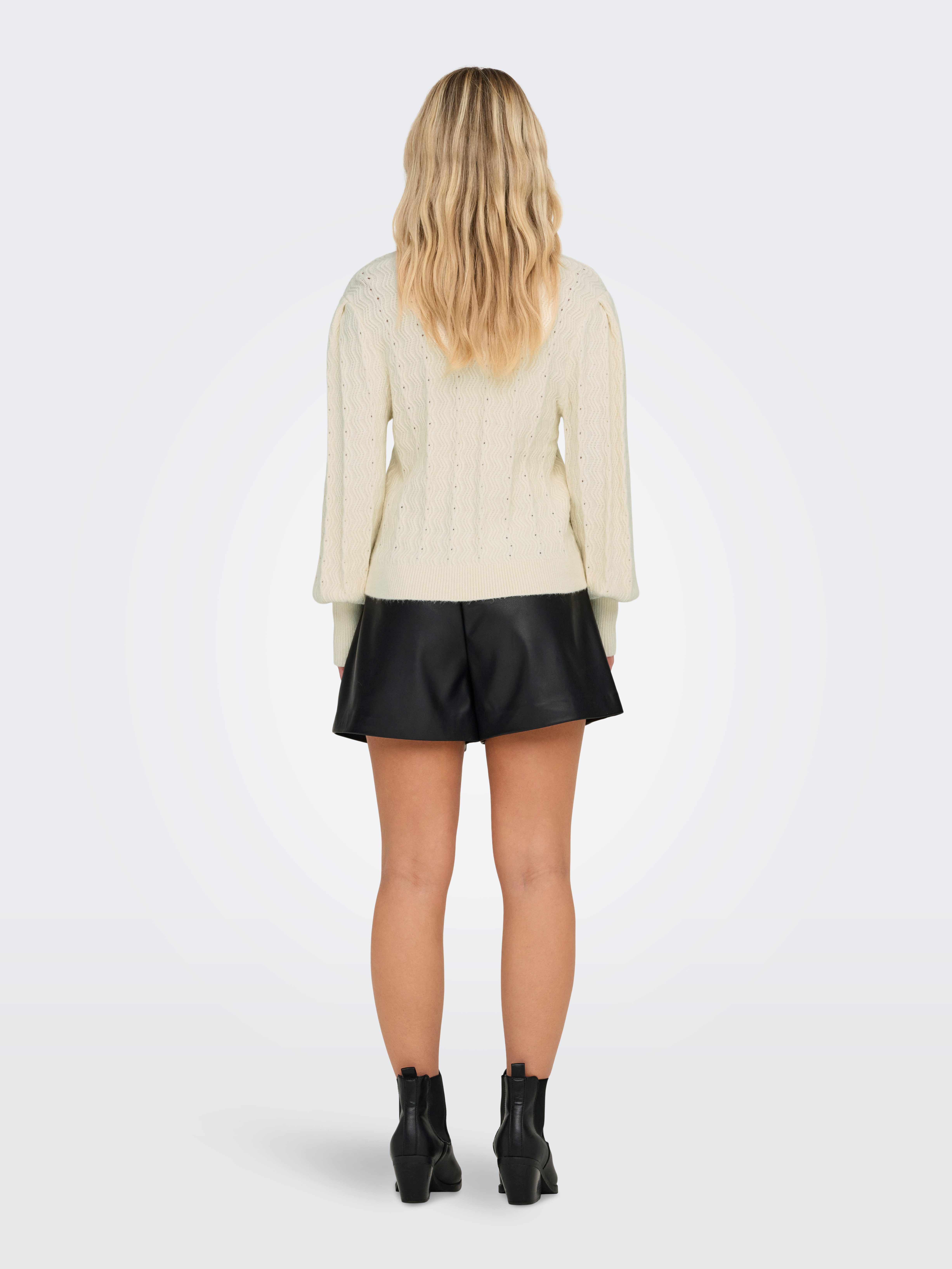 Only Trui met ronde hals ONLKATIA LS STRUC PUFF ONECK CC KNT