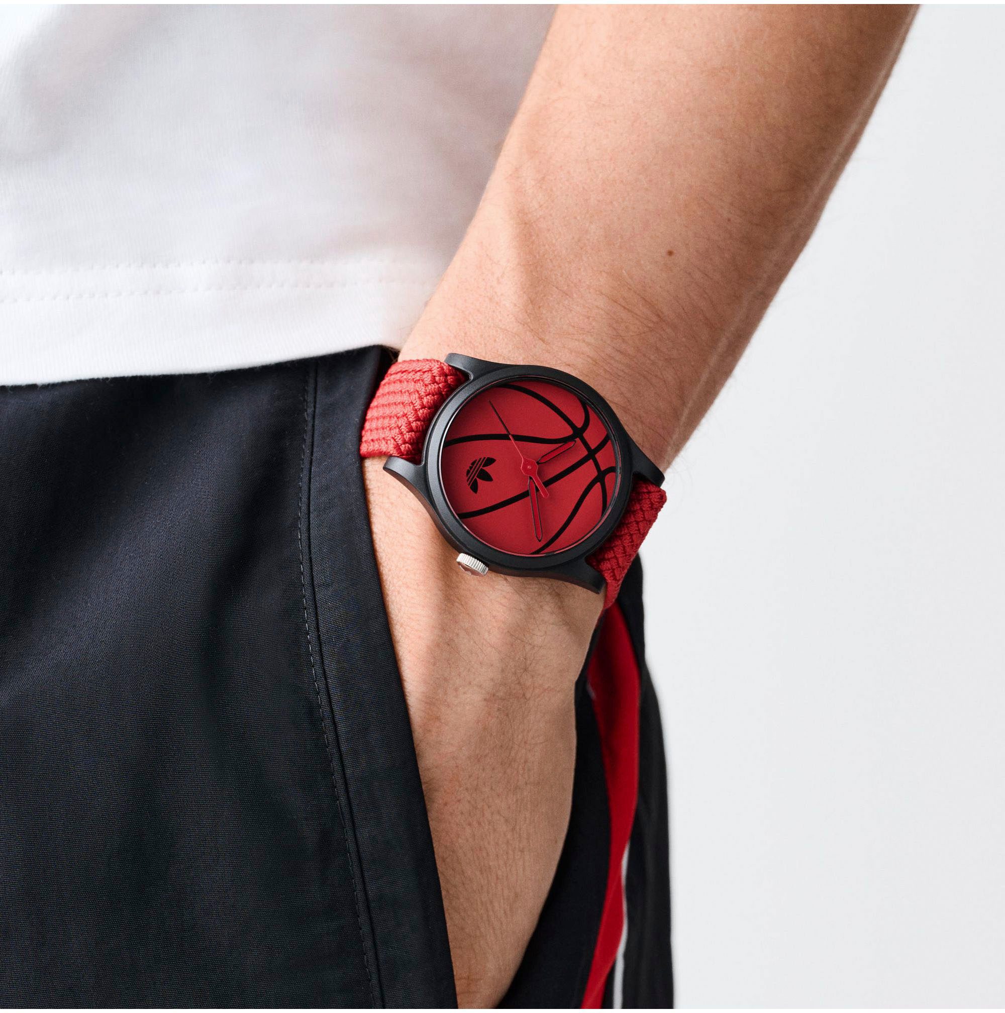 adidas Originals Kwartshorloge GAME ONE Polshorloge, herenhorloge, dameshorloge, nylon band, waterafstotend tot 5 bar