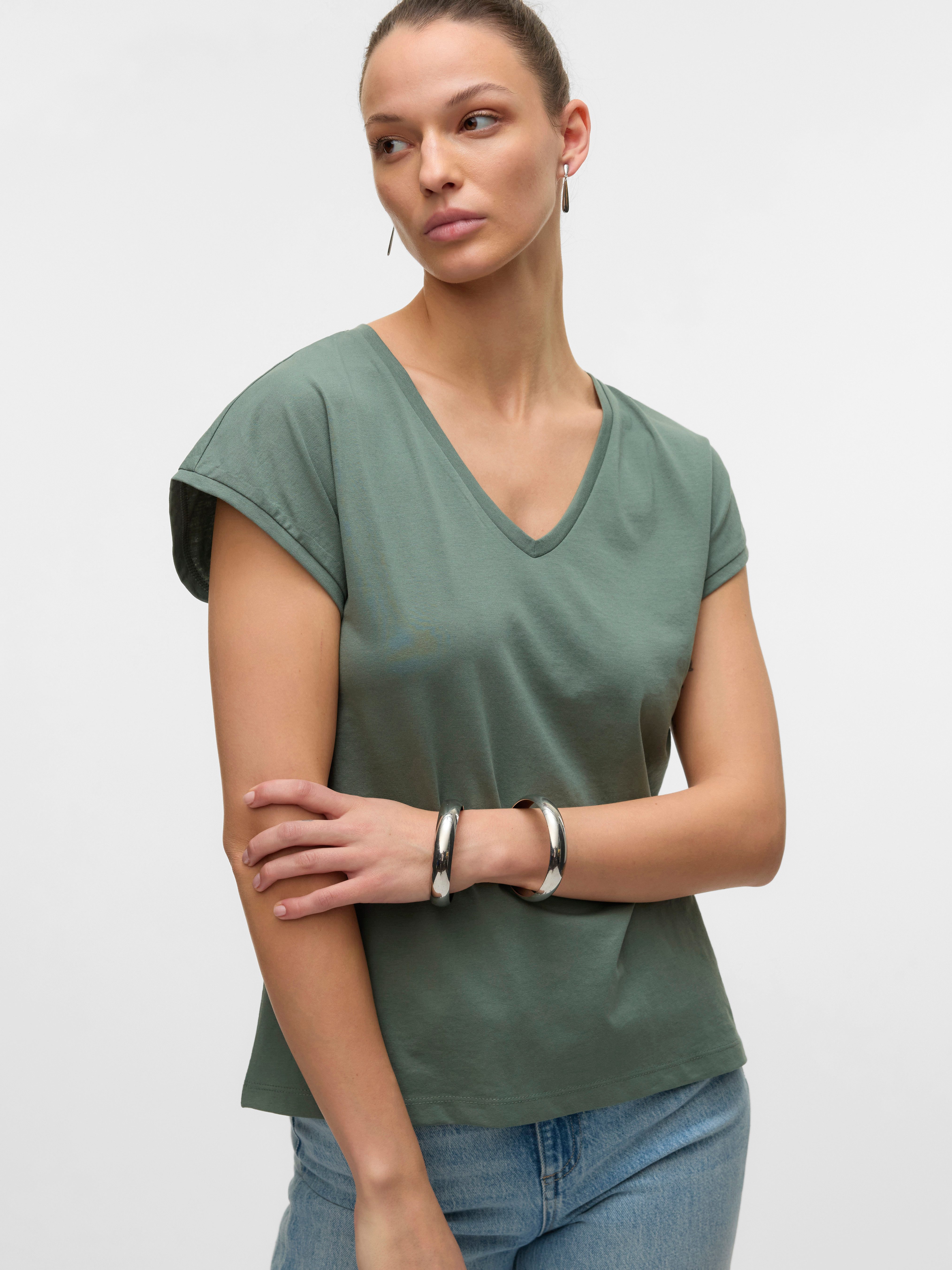 Vero Moda Shirt met korte mouwen VMLUNA SS V-NECK TEE JRS NOOS