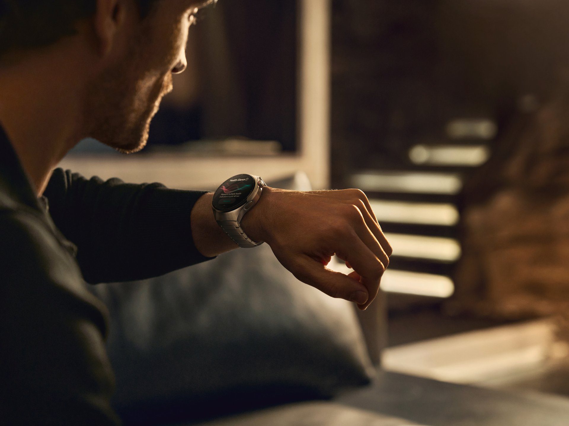 Huawei Smartwatch Watch 4 Pro, 3,8 cm (1,5 inch) AMOLED-Display esim en lte, spo2, valdetectie, one touch health