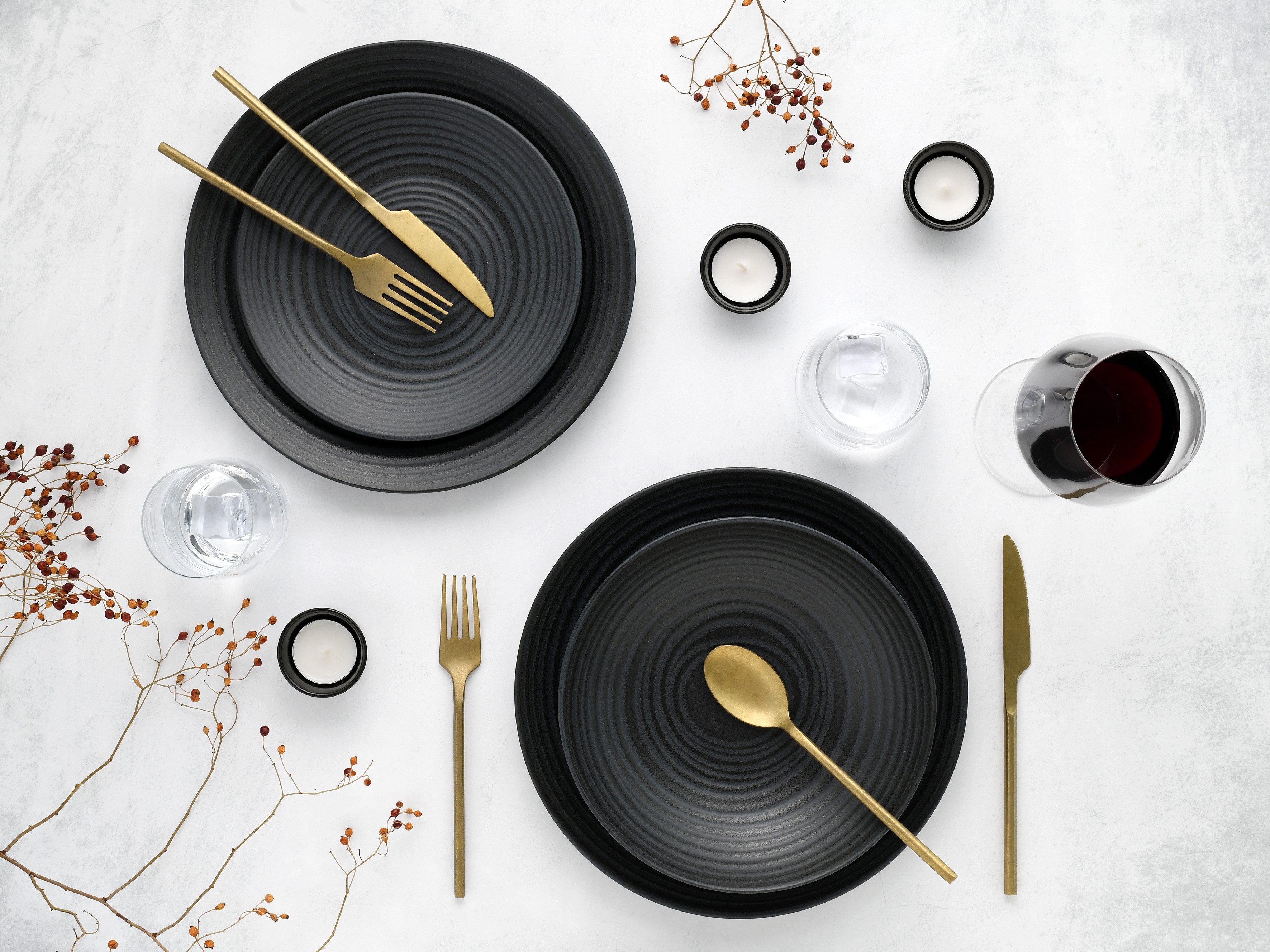 CreaTable Eetservies Servies-set Lava Stone Servies, zwart, reliëfdecor, Made in Europe, 12 delen voor 4 personen (set, 12-delig)