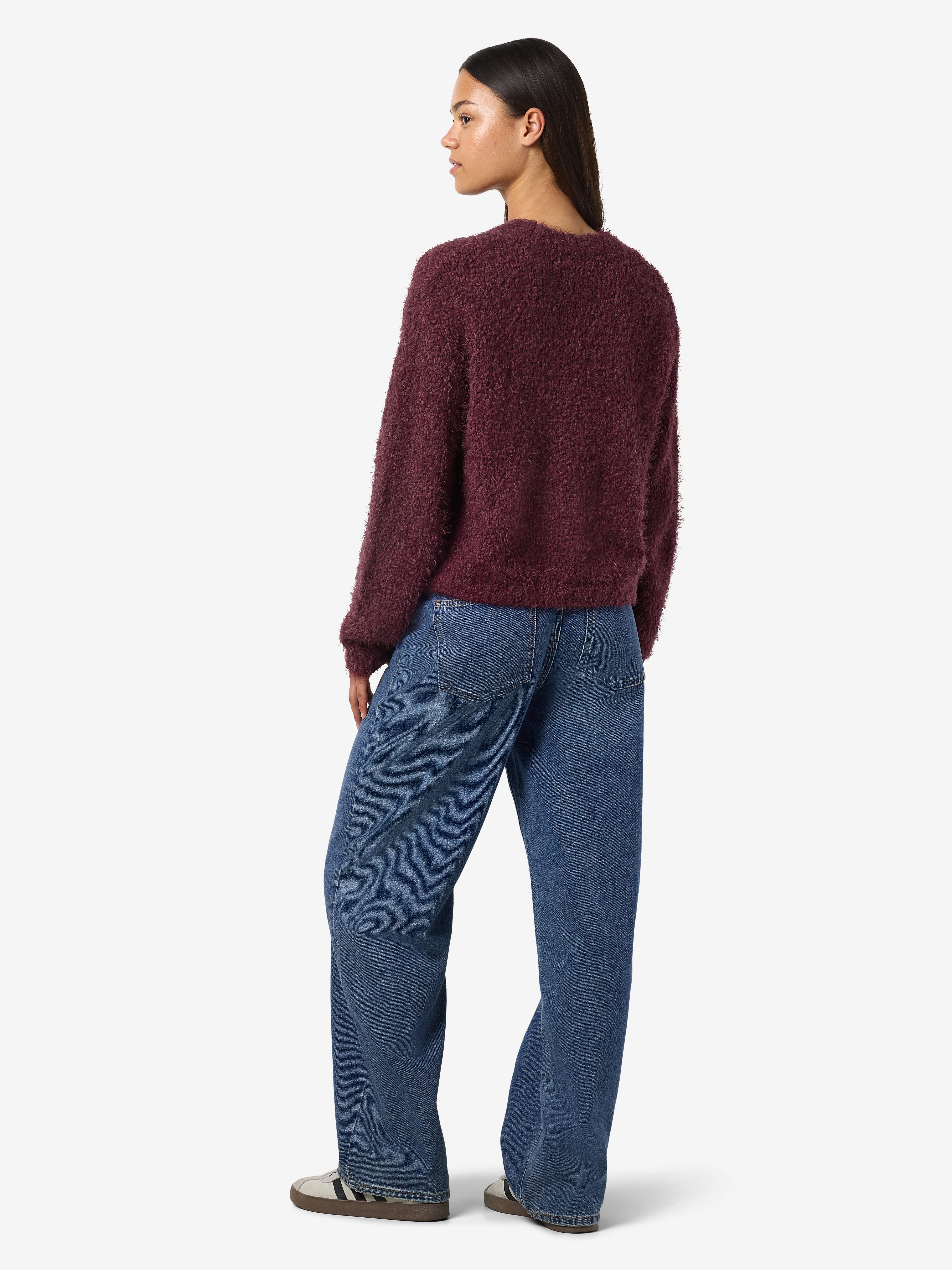 Noisy may Trui met ronde hals NMSASSY L/S O-NECK KNIT FWD NOOS