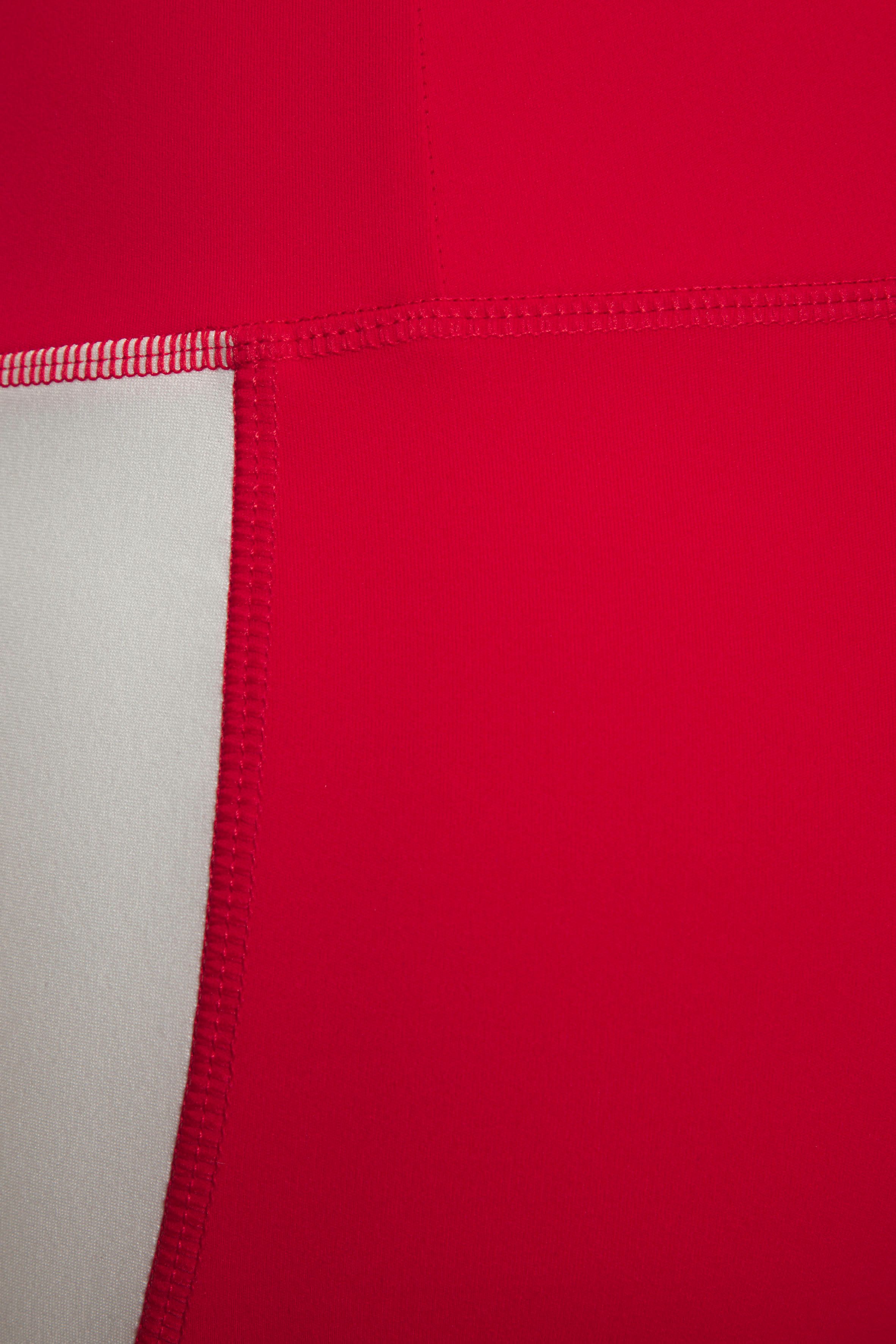 active by Lascana Capribroek met contrastinzet opzij