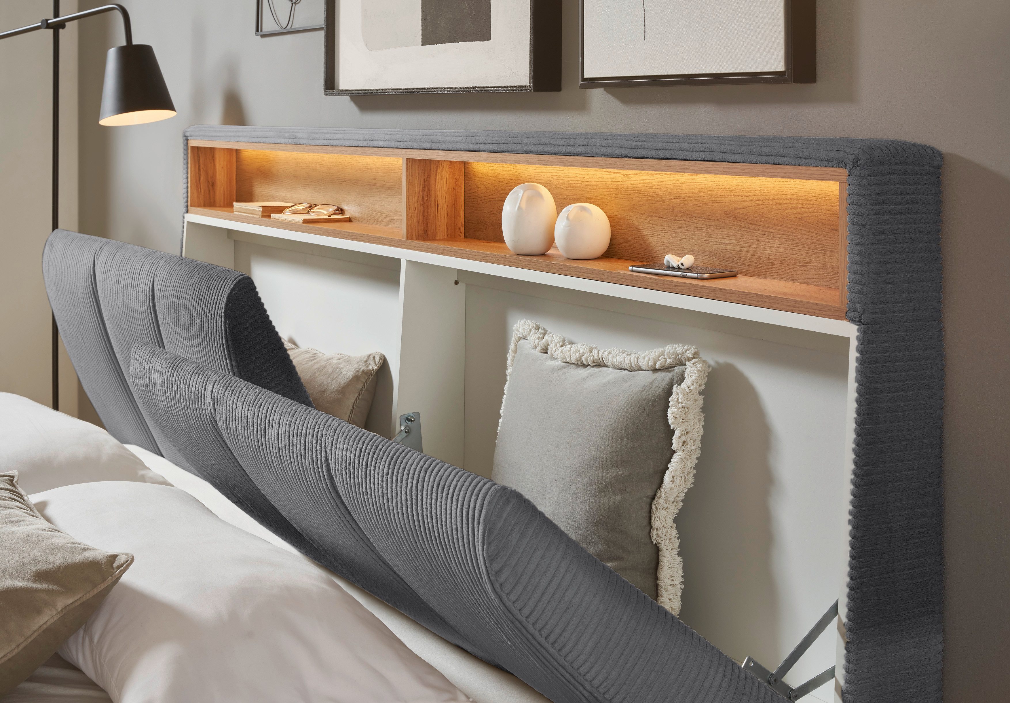 INOSIGN Gestoffeerd bed CiTY/GiRON,, gepolsterd opbergbed, met LED-verlichting Bedkisten met hondenbed of als opbergruimte, opklapbare hoofdeinden