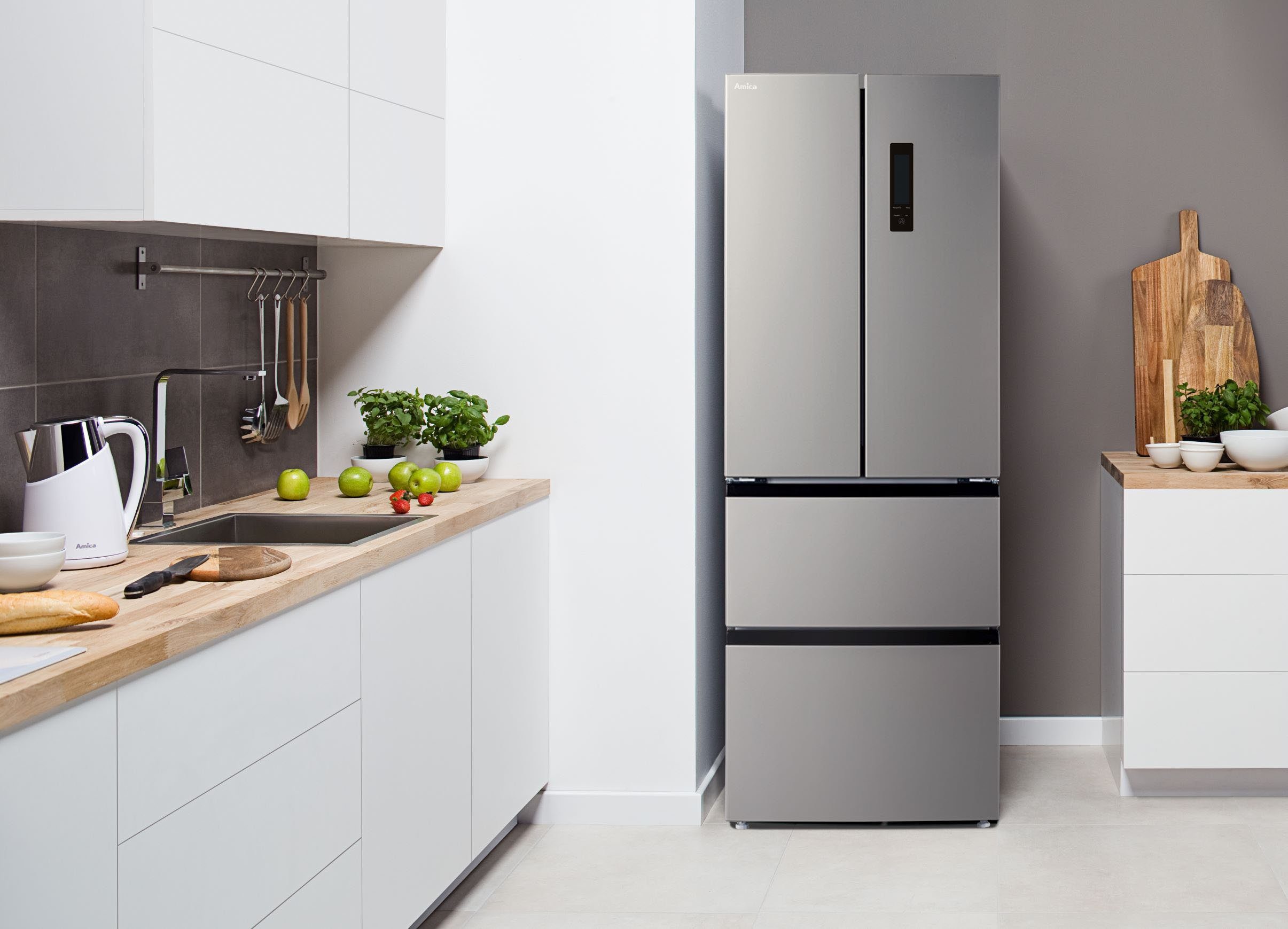 Amica French door KGCN 388 180 SW