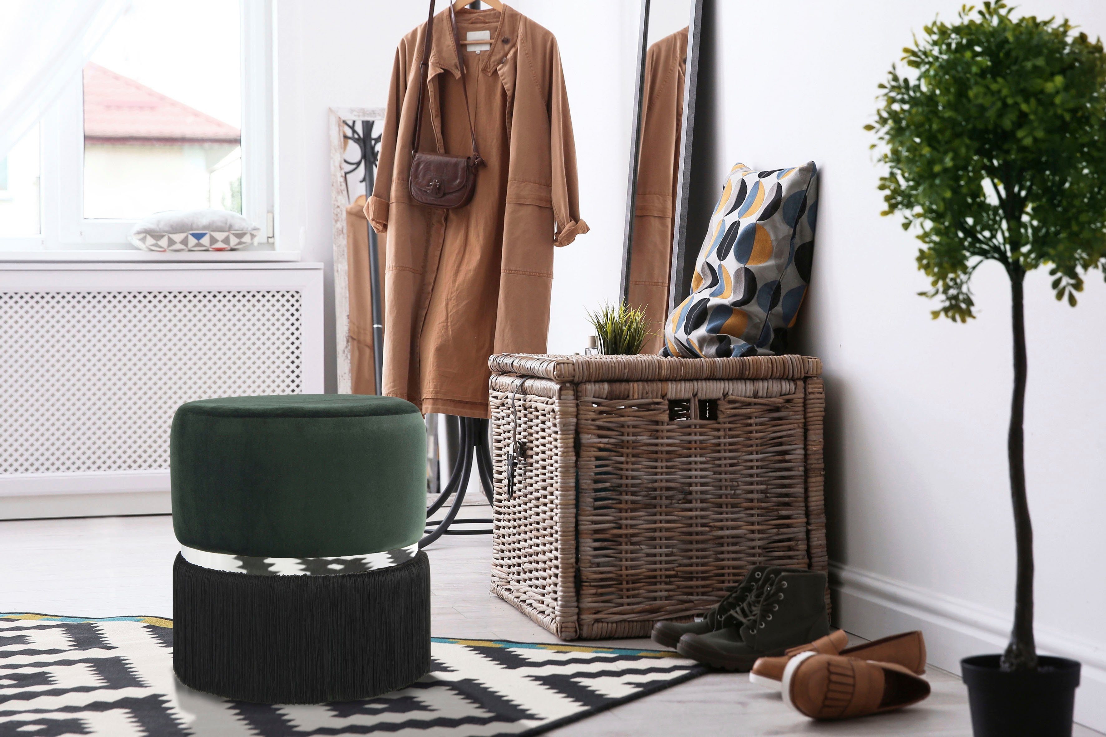 Kayoom Zithocker Kruk Rebecca 825, zitpouf in ronde vorm, met fluweelbekleding onderhoudsvriendelijk, modern, veelzijdig inzetbaar, zitting gewatteerd (1 stuk)