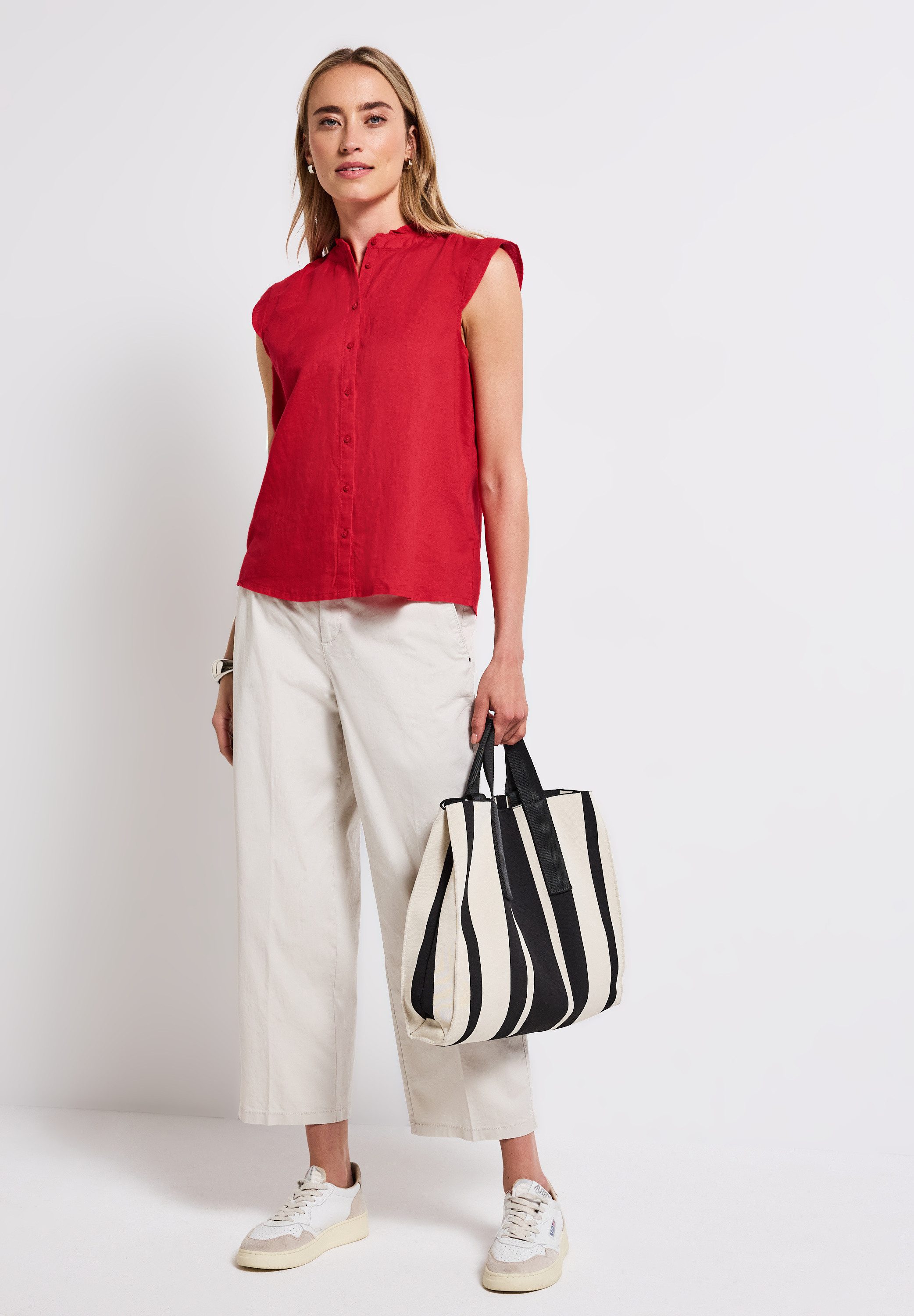 STREET ONE Overhemdblouse mouwloos, met ruffles