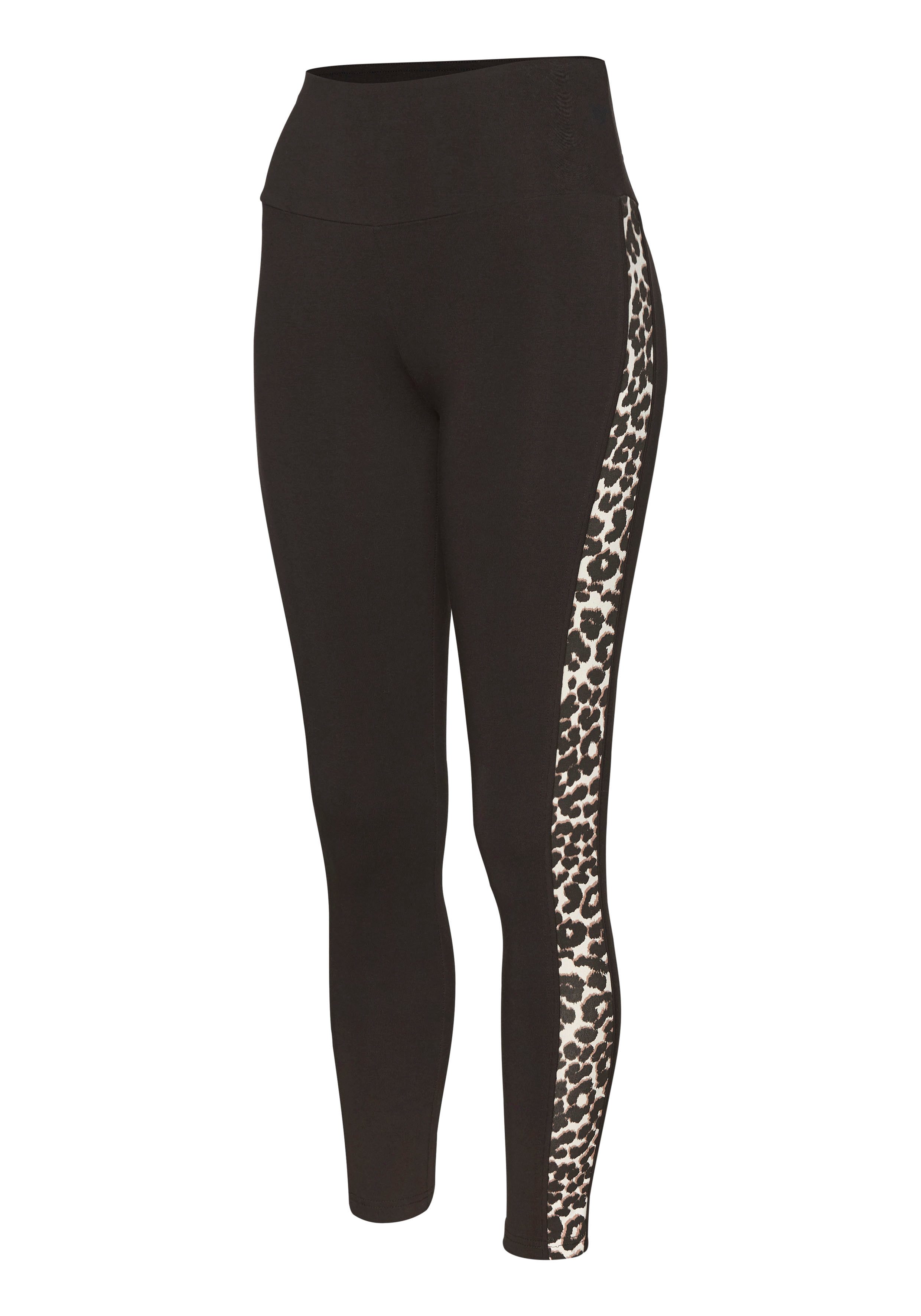 active by Lascana Legging Inzetten met leopardenpatroon aan de benen