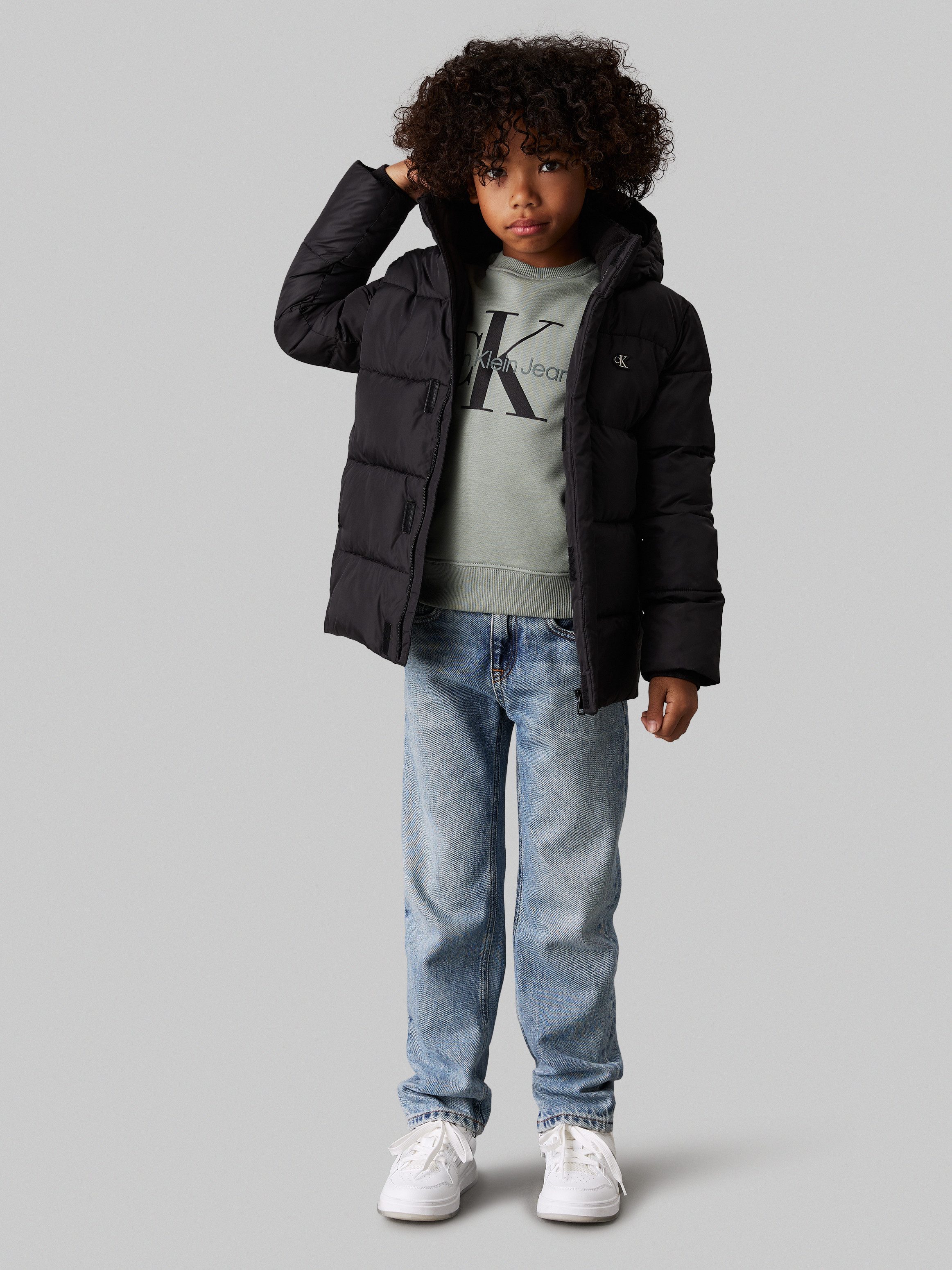 Calvin Klein Winterjack ESSENTIAL PUFFER JACKET voor kinderen tot 16 jaar en calvin klein merklabel