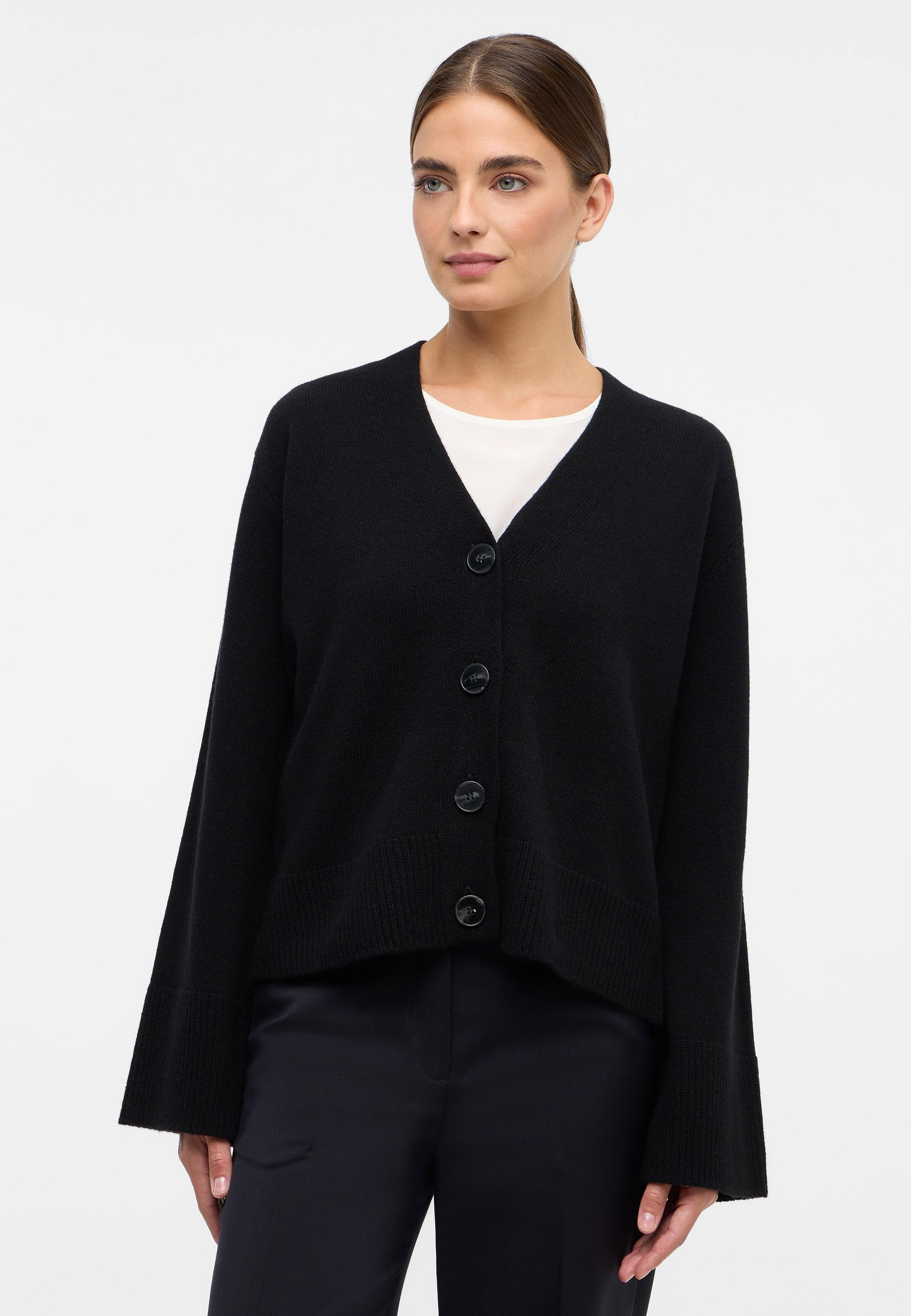 Eterna Cardigan