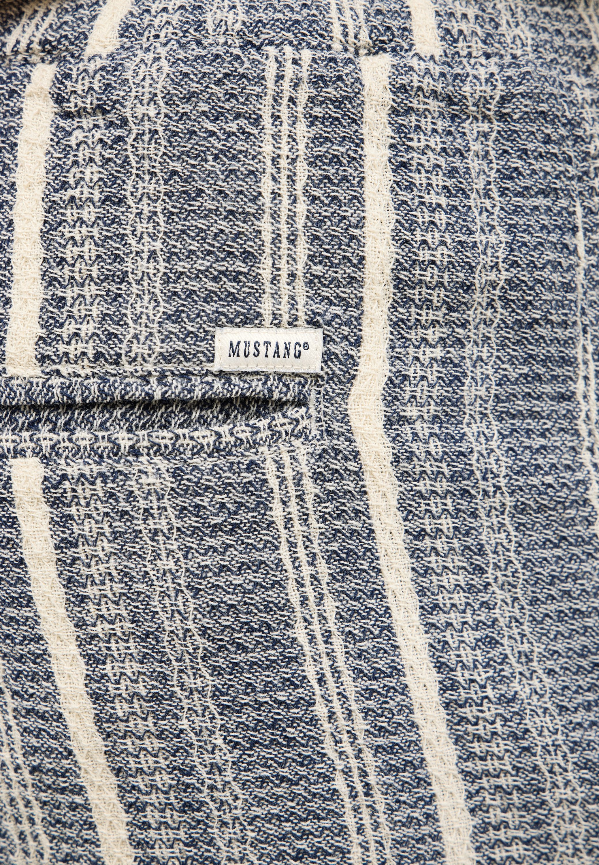 MUSTANG Short Heren Style Lockport