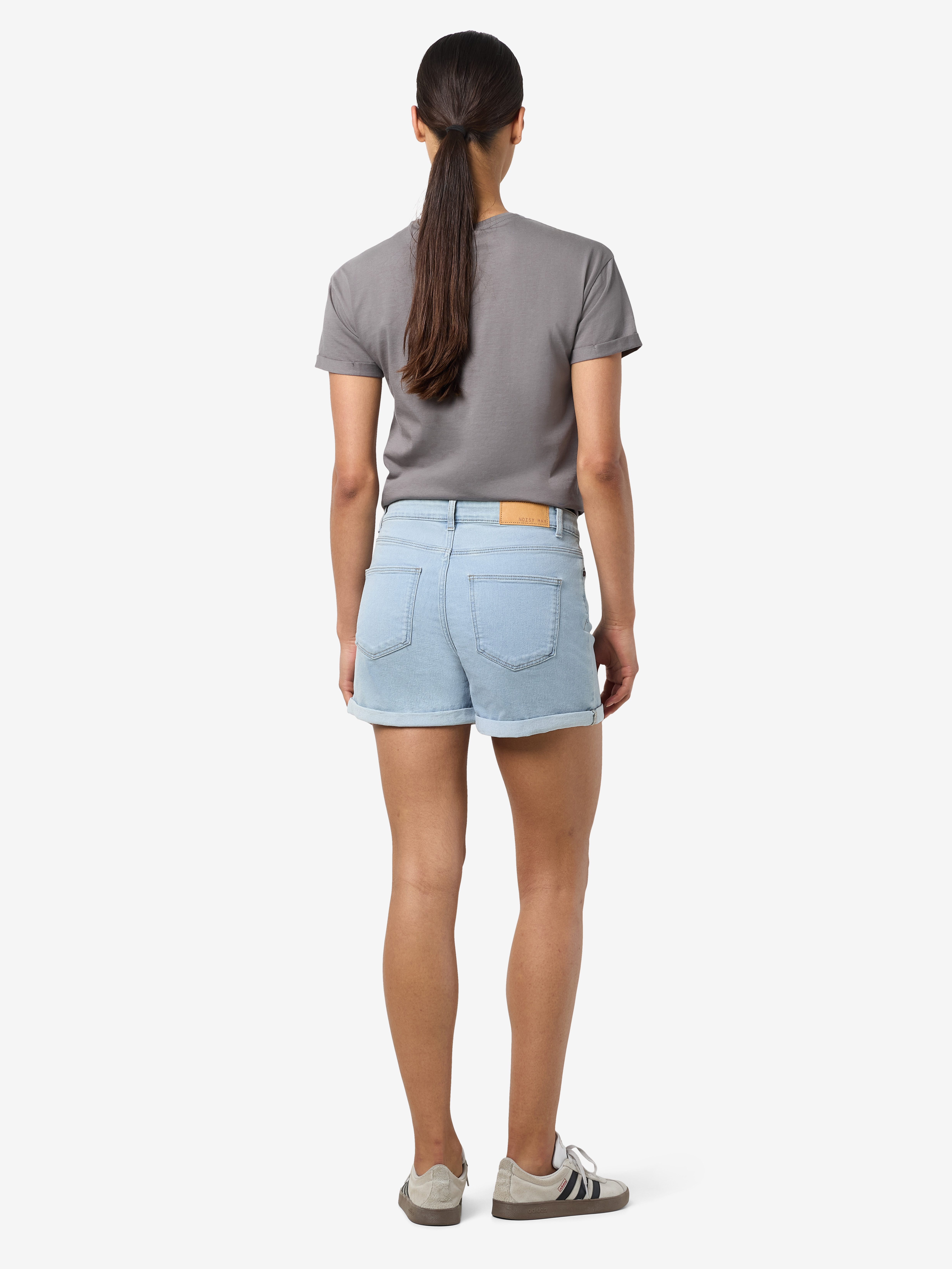 Noisy may Jeansshort NMDEBBY NW SLIM SHORTS VI520LB NOOS