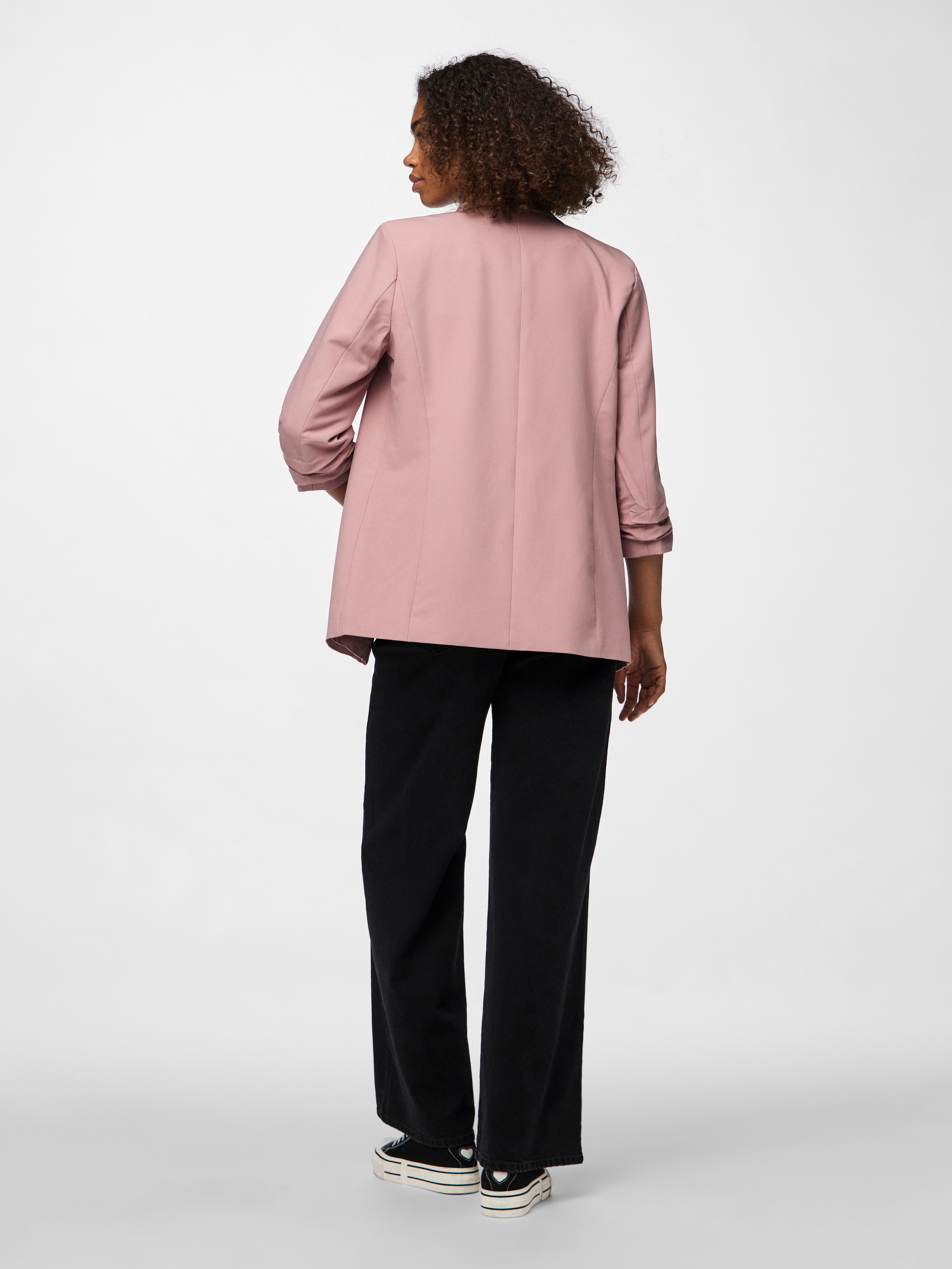 pieces Blouseblazer PCBOSELLA 3/4 BLAZER NOOS met plooidetail op de mouw