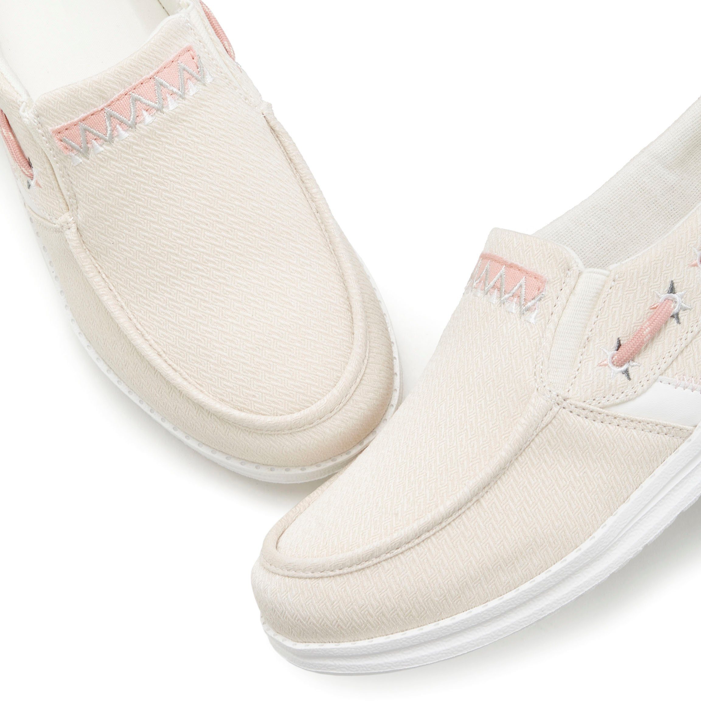 Vivance Sneakers