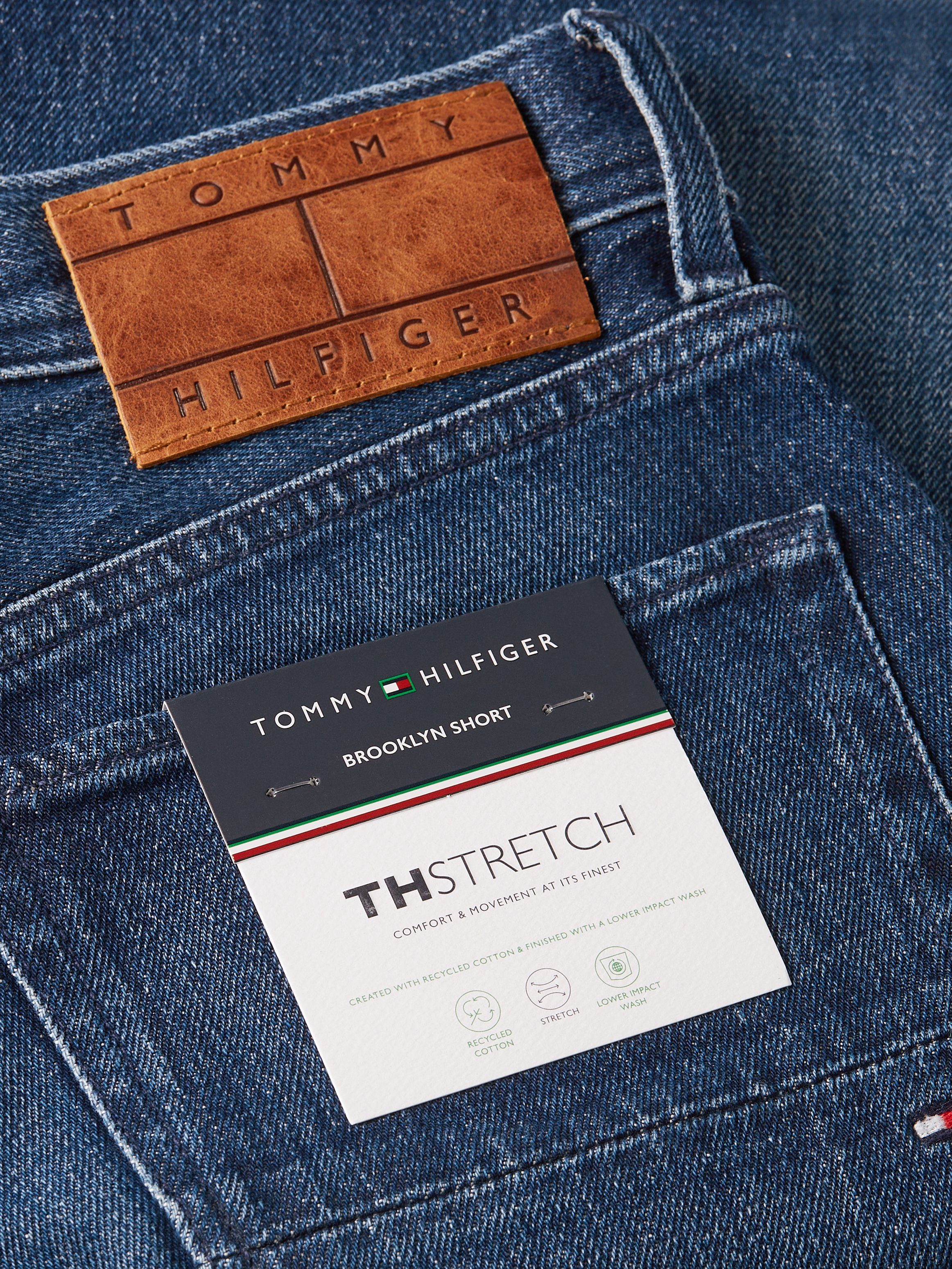 Tommy Hilfiger Jeansshort BROOKLYN SHORT STR Vervagings-effect voor en achter