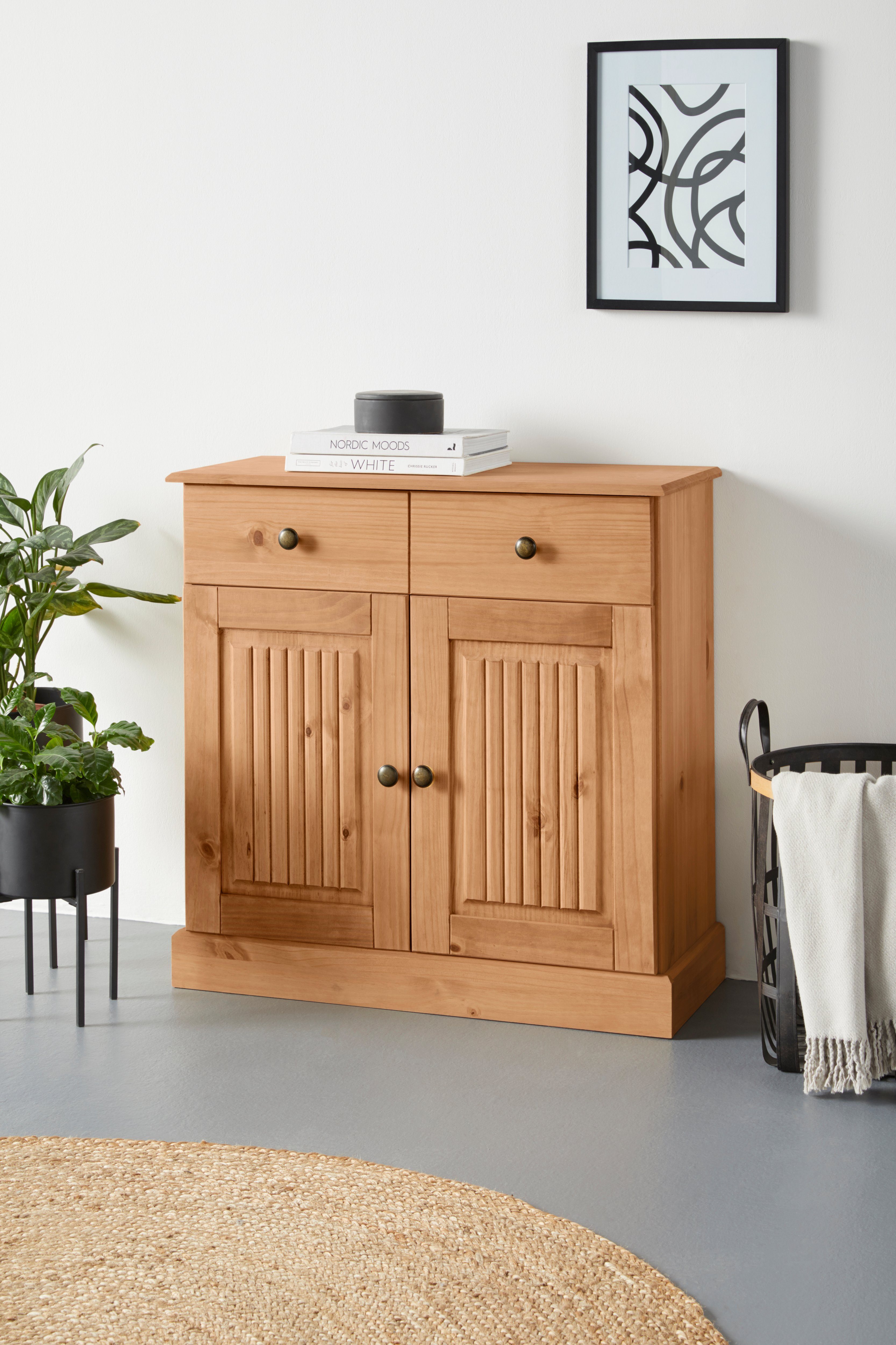 Home affaire Dressoir Liotta Commode met verstelbare inlegplank, massief dennenhout