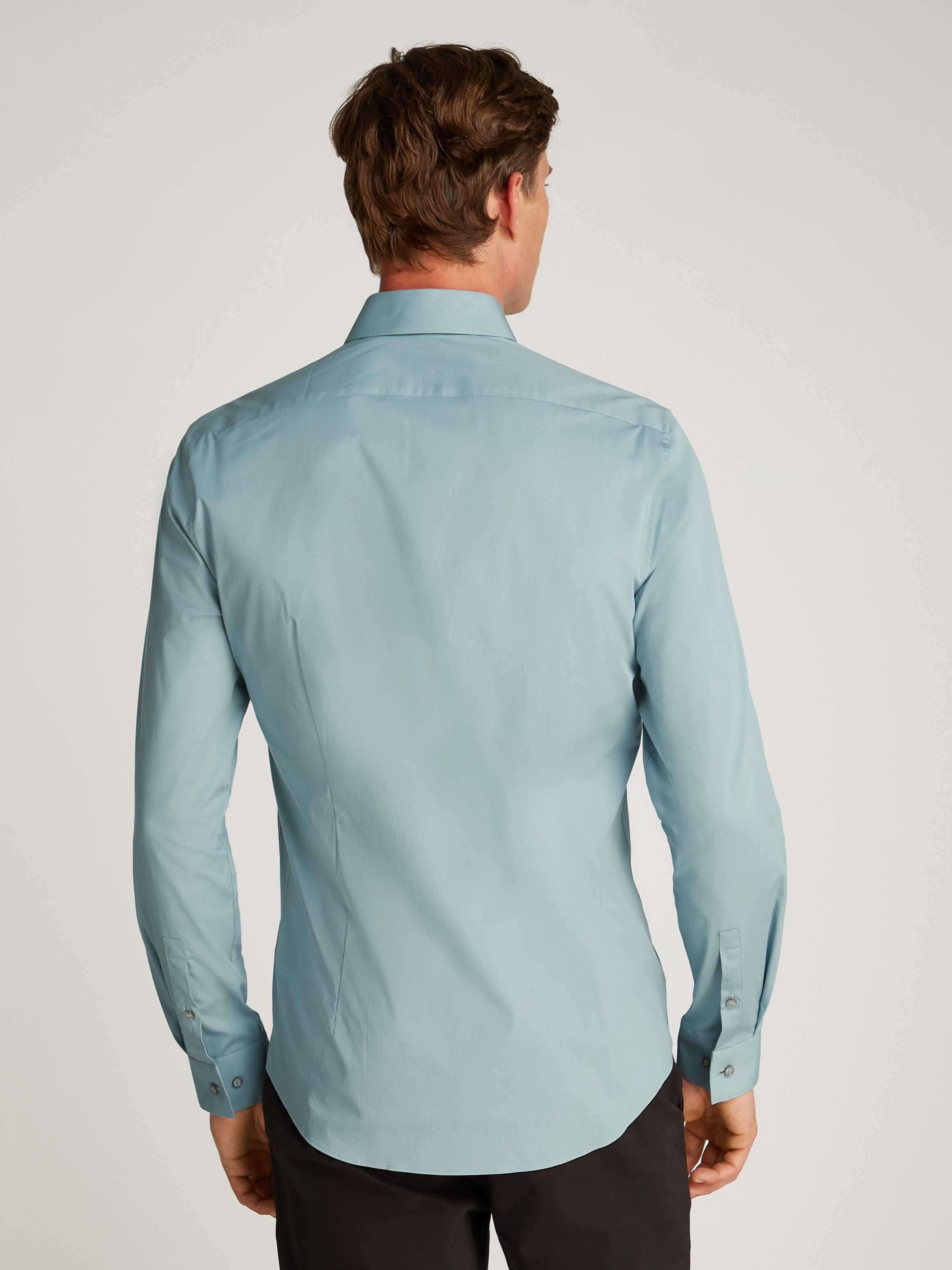 Calvin Klein Businessoverhemd POPLIN STRETCH SLIM SHIRT met kent-kraag, logoprint op borsthoogte