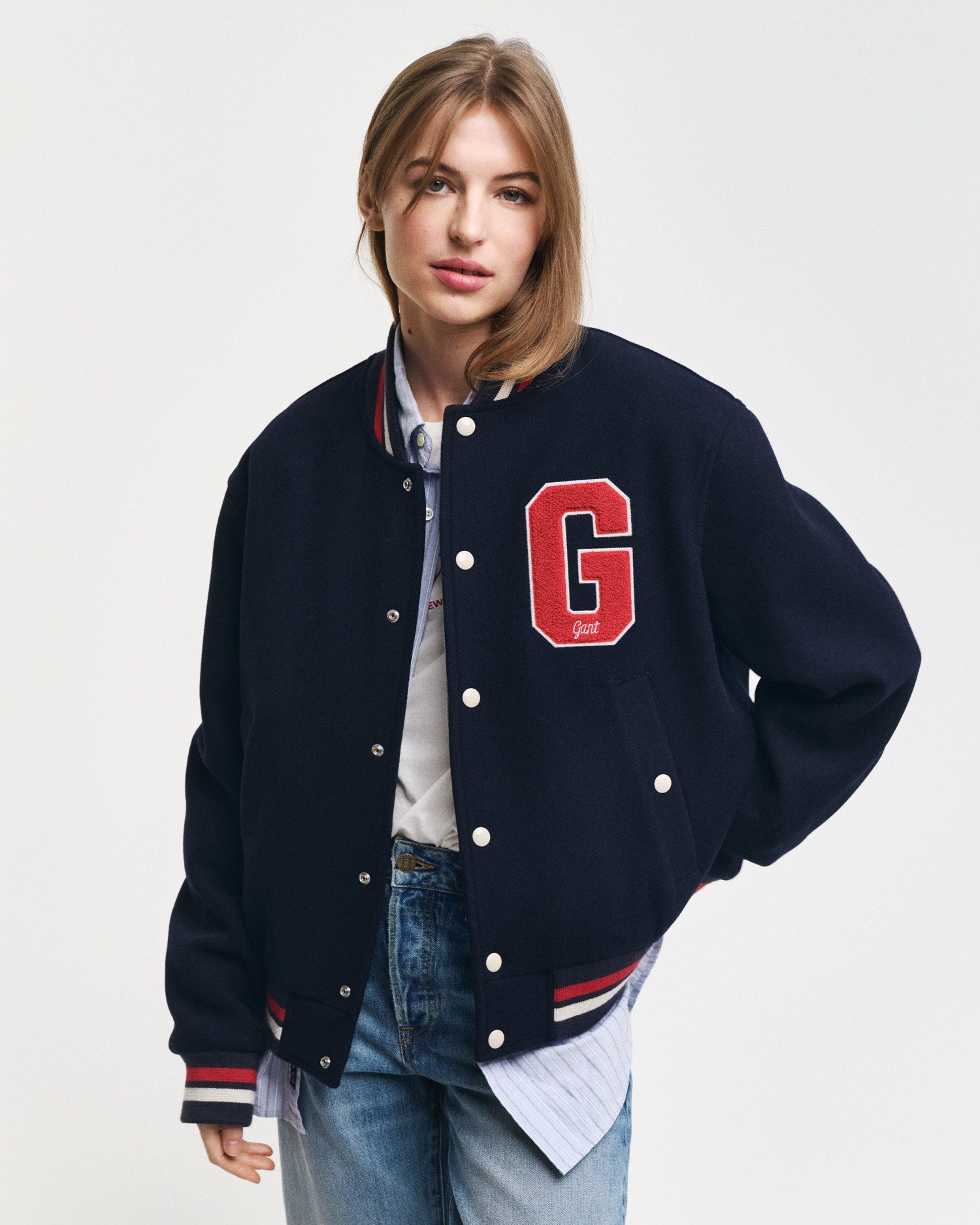 Gant Jack in collegestijl WOOL MIX VARSITY JACKET op borst en rug pronken badges in college-stijl