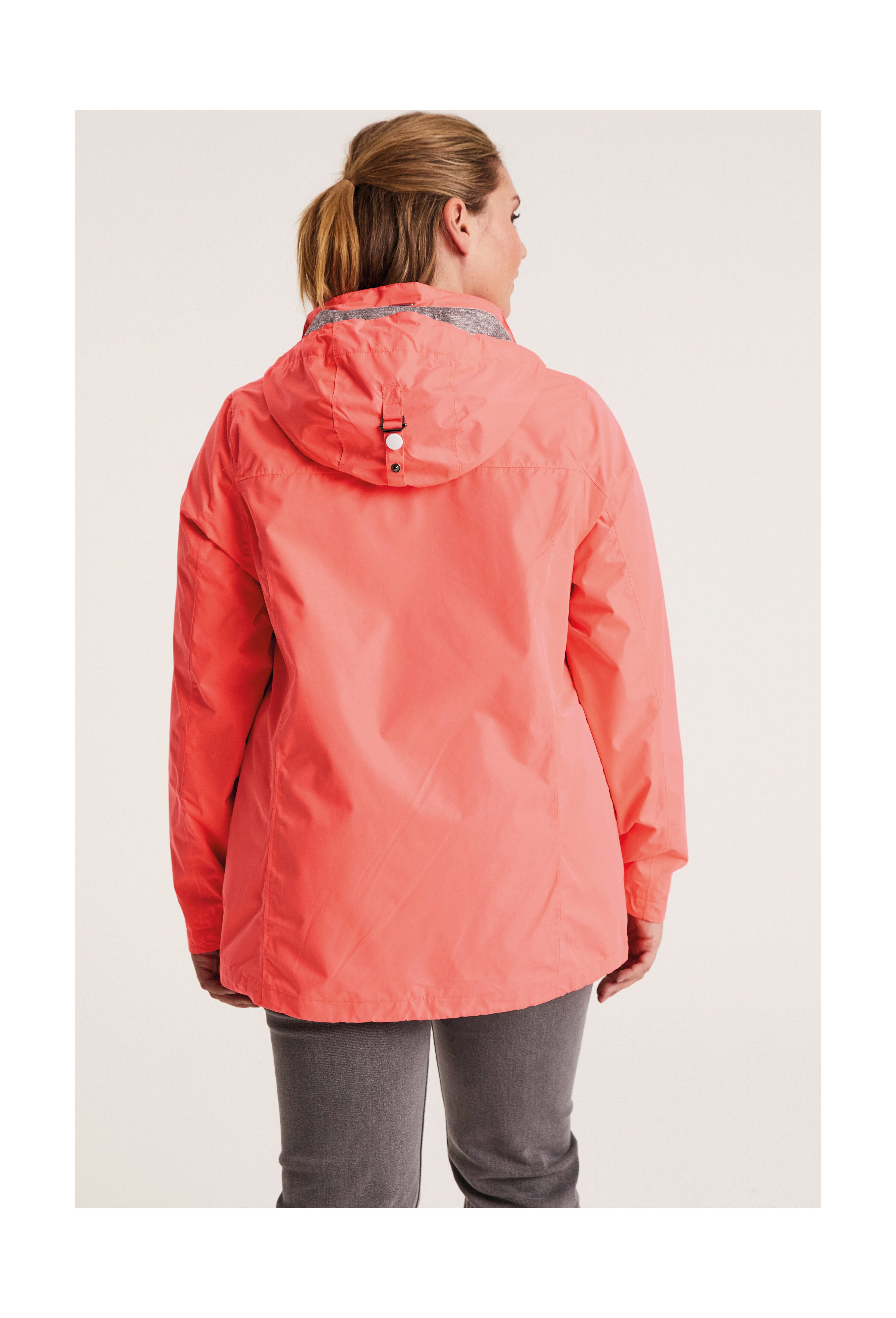 STOY Outdoorjack STS 11 WMN JCKT Waterdichte, ademende STOY-jas met afneembare capuchon