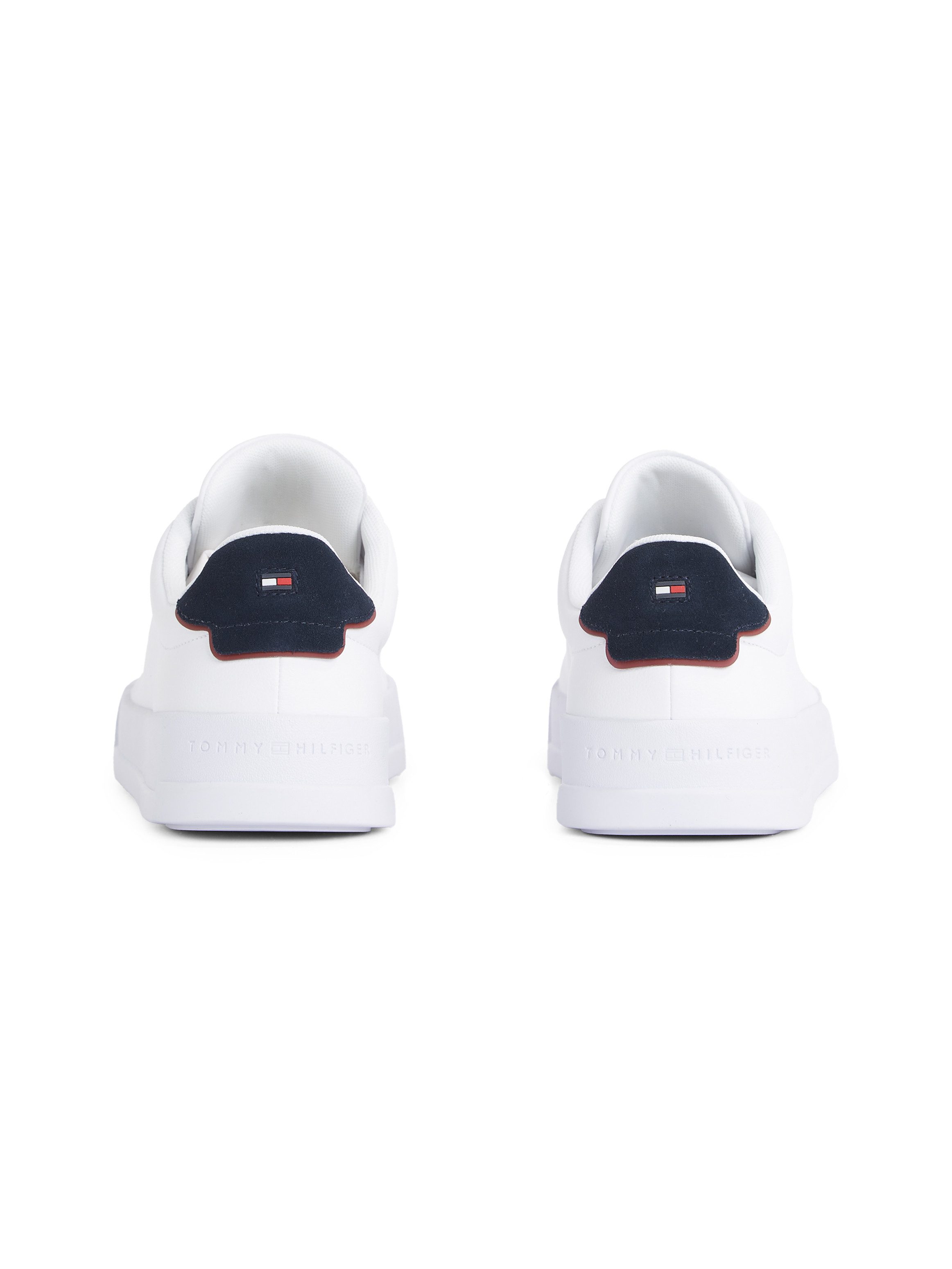 Tommy Hilfiger Sneakers TH COURT LTH DETAIL ESS , vrijetijdsschoen, lage schoen, veterschoen met zijlijk logo-opdruk