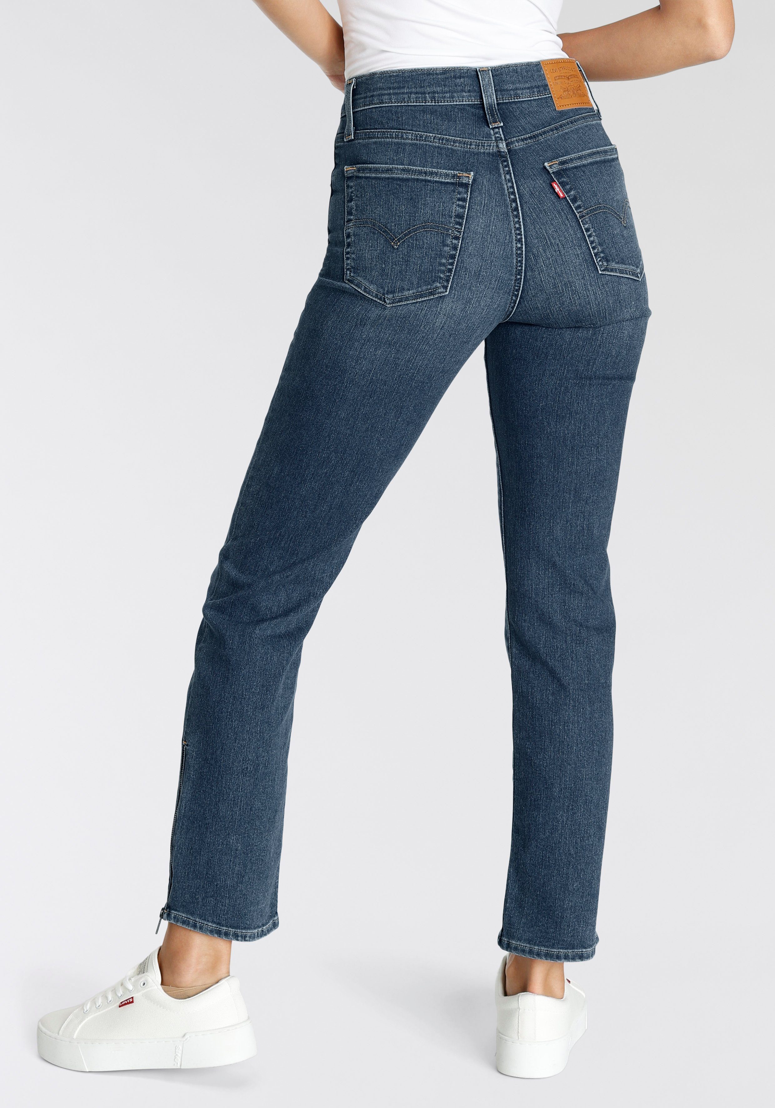 Levi's® 5-pocket jeans 724 BUTTON SHANK met rits bij de zoom