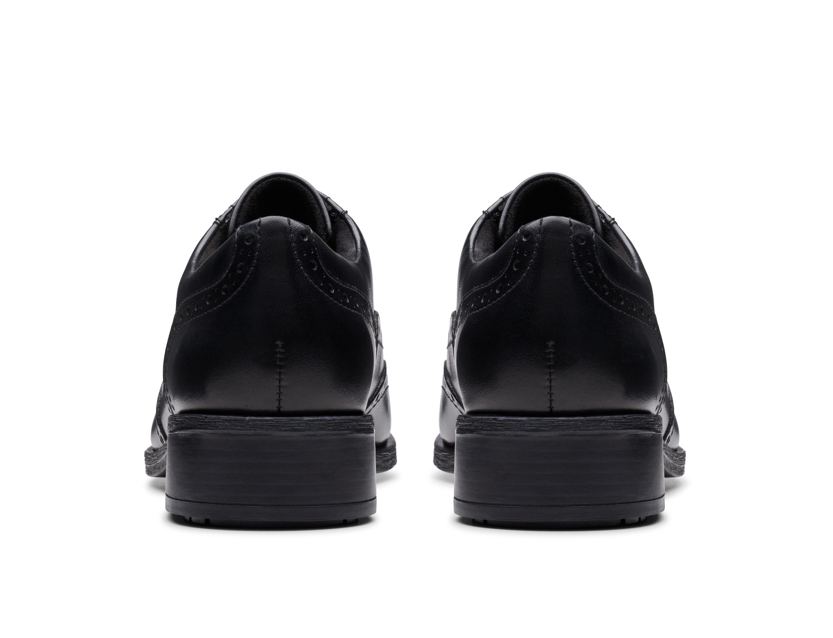 Clarks Schoenen met perforatie Havisham Eik