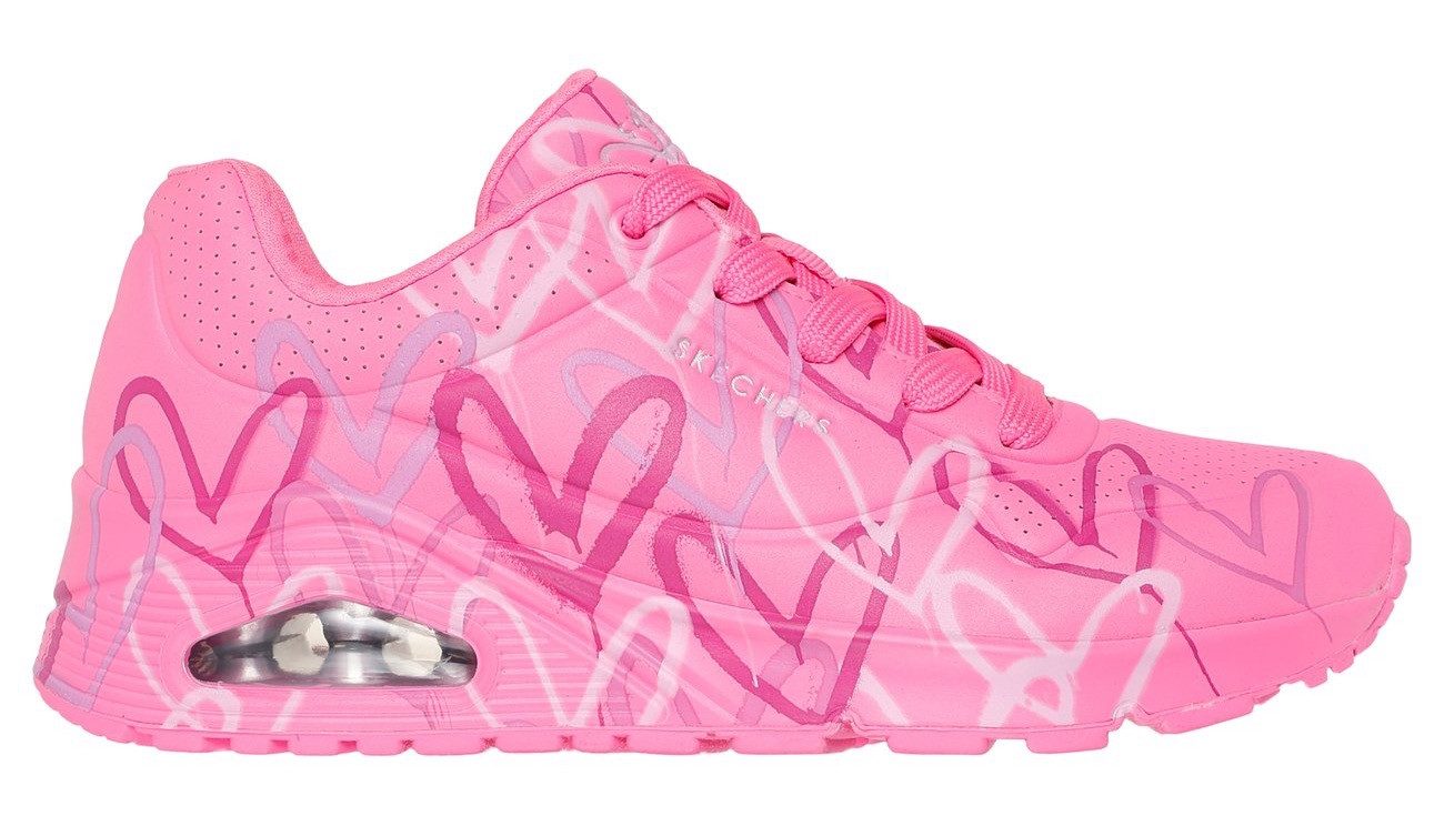 Skechers Sneakers met sleehak UNO-SPREAD THE LOVE Vrijetijdsschoen, lage schoen, veterschoen met coole graffiti-print