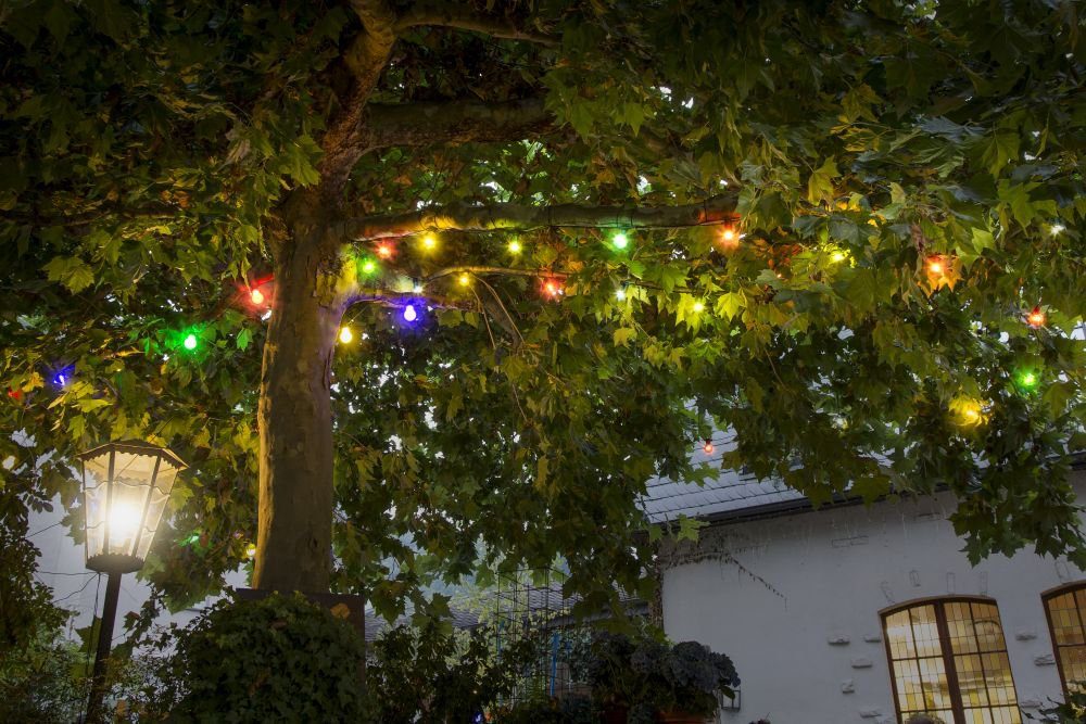 KONSTSMIDE Led-lichtsnoer kleurig, 10 gekleurde lampen / 80 warmwitte diodes