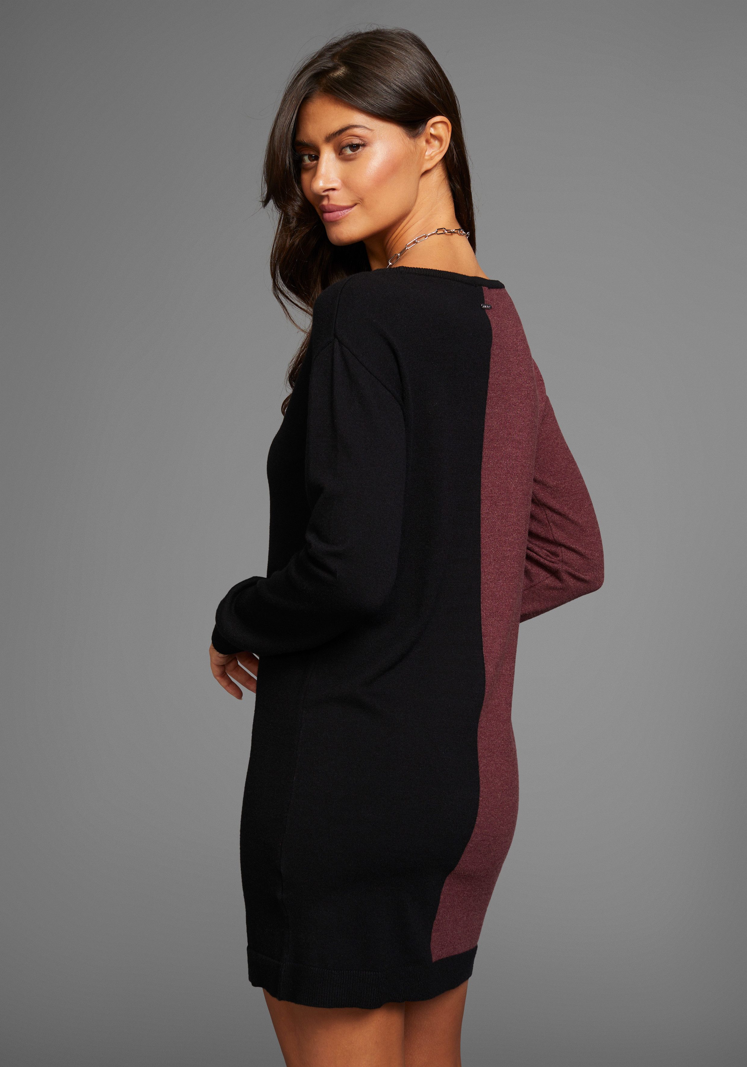 Laura Scott Gebreide jurk met tweekleurig design
