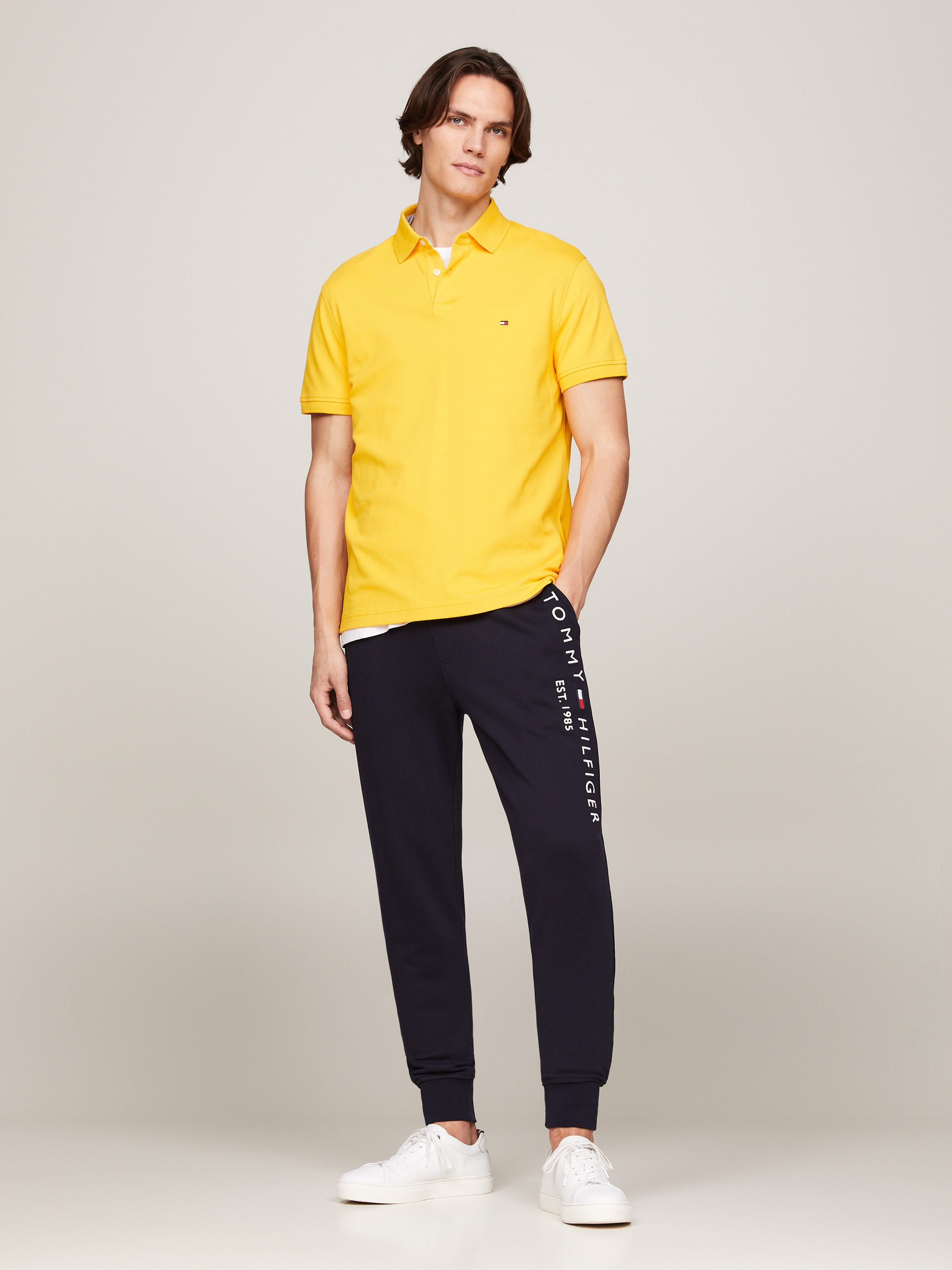 Tommy Hilfiger Sweatbroek BASIC BRANDED SWEATPANTS met groot tommy hilfiger opschrift