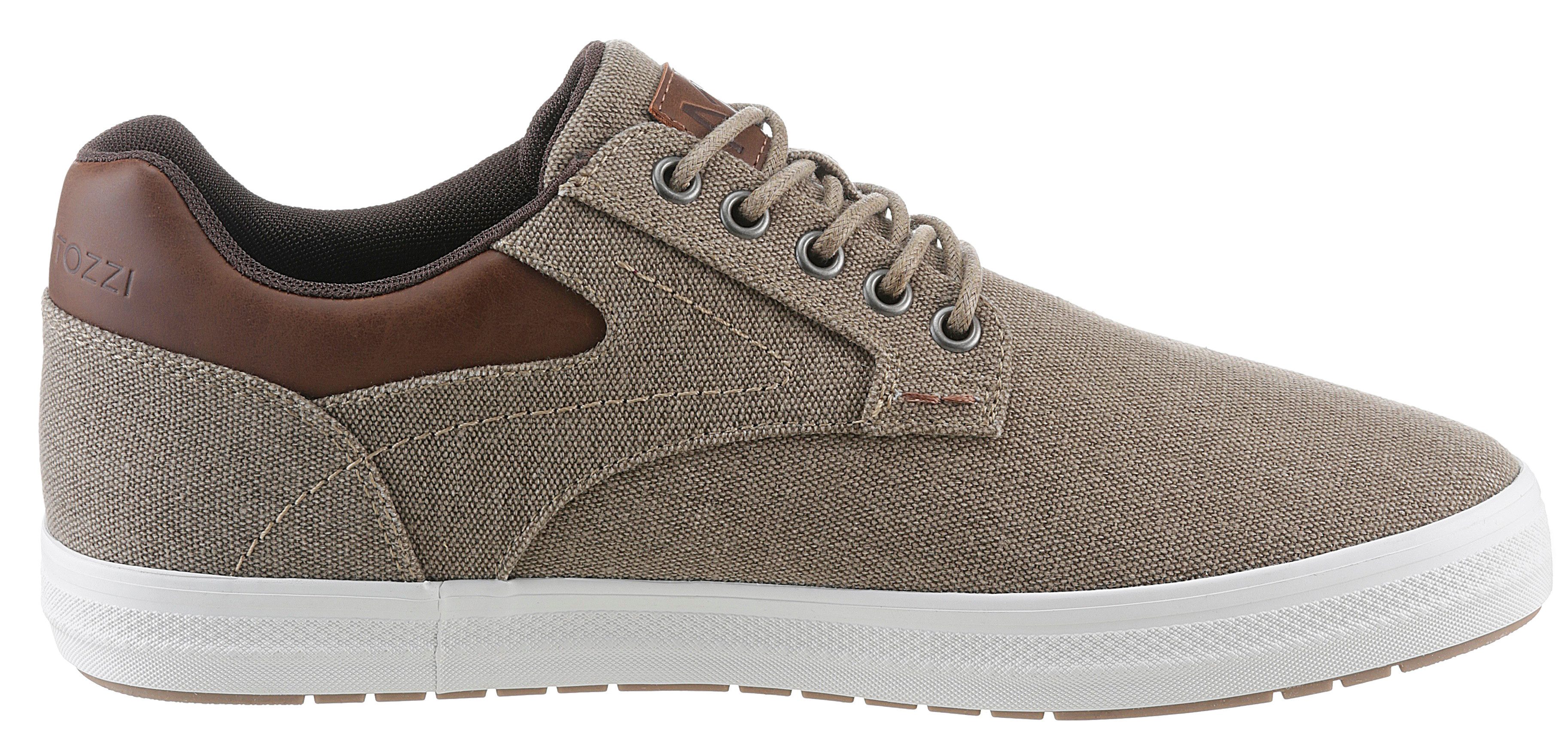Marco Tozzi Plateausneakers , vrijetijdsschoen, halfschoen, veterschoen met sierstiksels en decoratieve knop