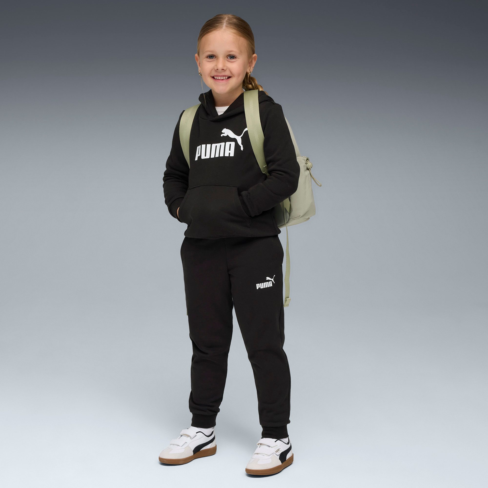 PUMA Trainingspak ESS NO.1 LOGO SWEAT SUIT FL PS (2-delig)