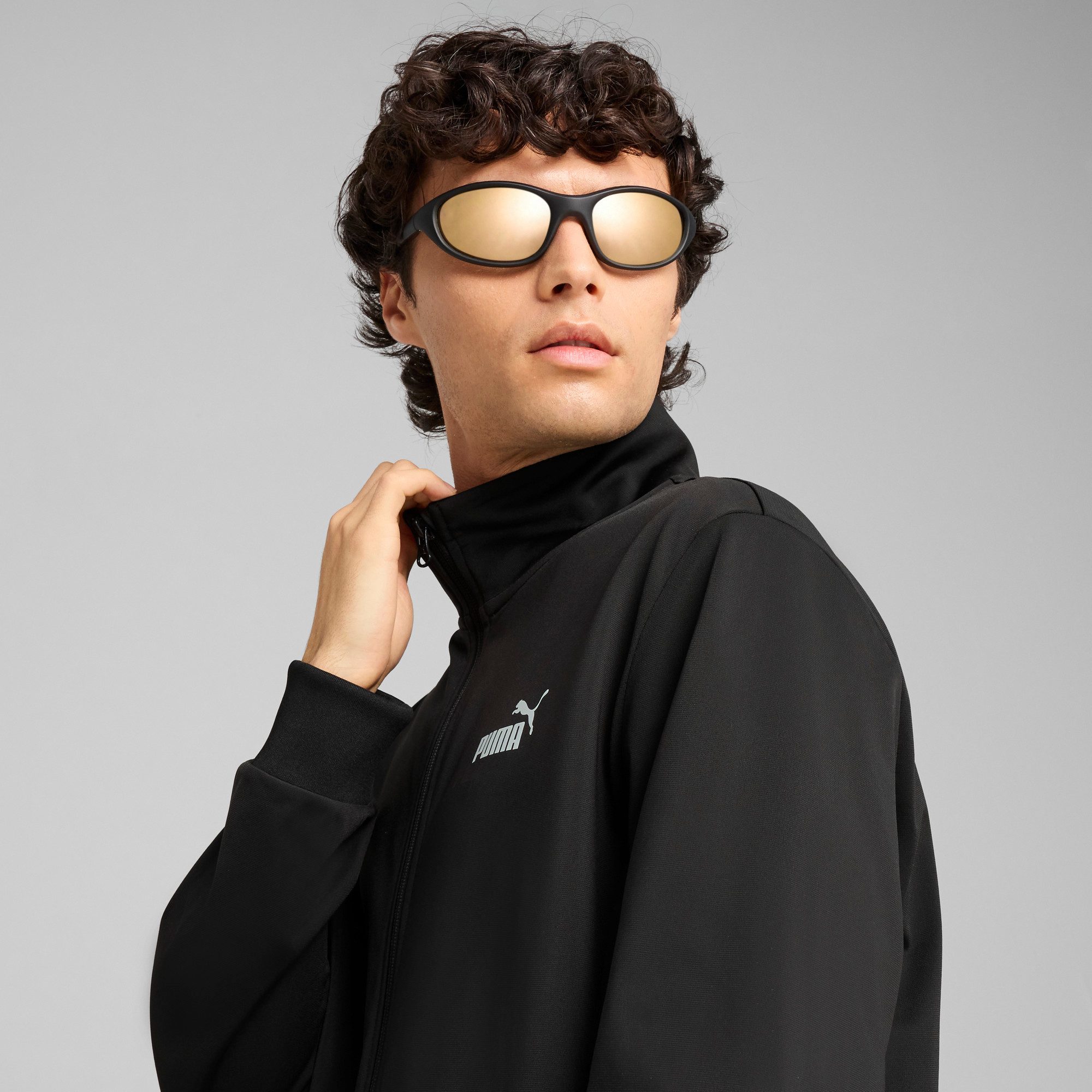 PUMA Trainingspak ESS POLY SUIT CL Sportoutfit in casual stijl (2-delig)